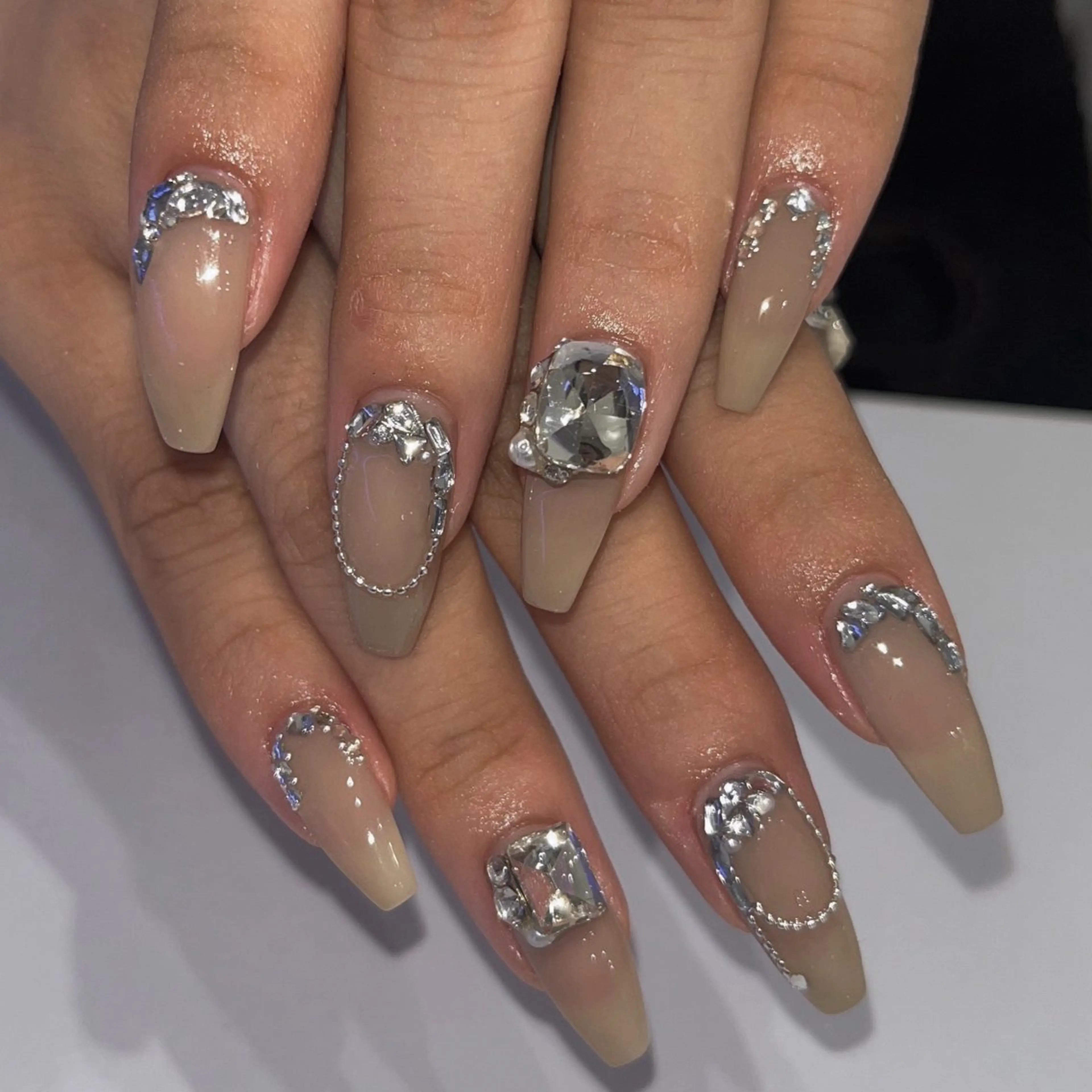 ネイル VENUSBELT Miiのネイルデザイン