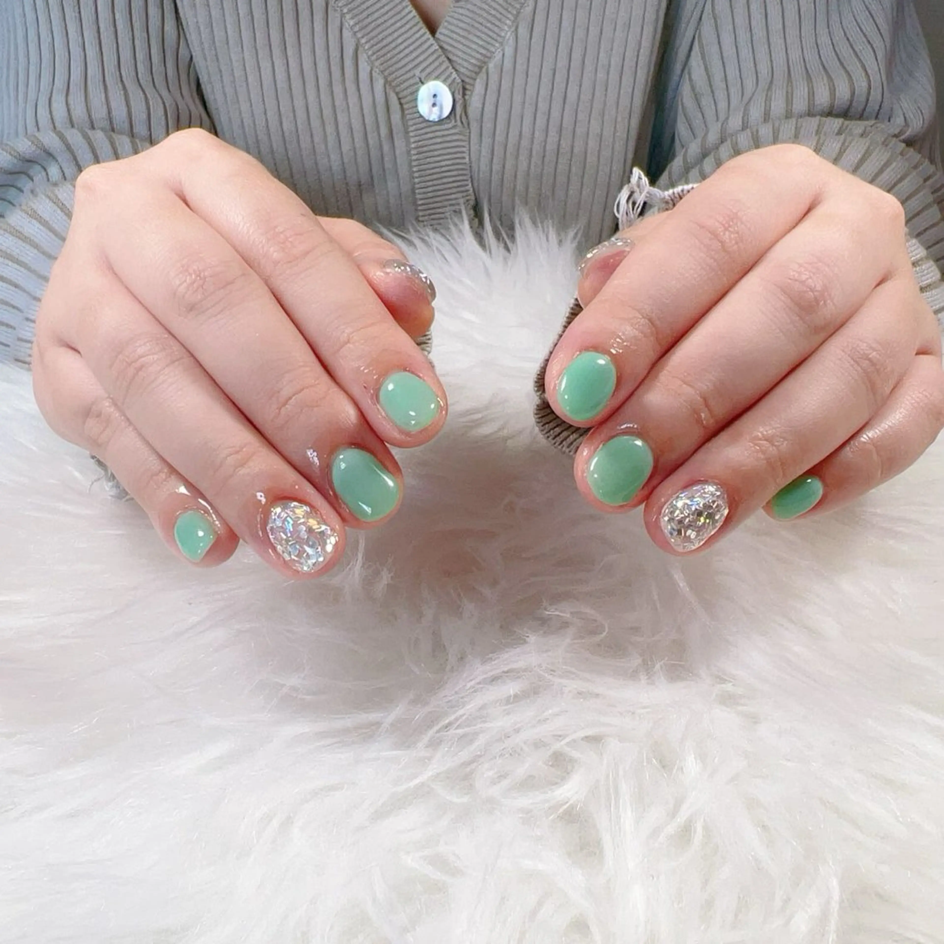 カラー LOA.NAIL Yumiのネイルデザイン