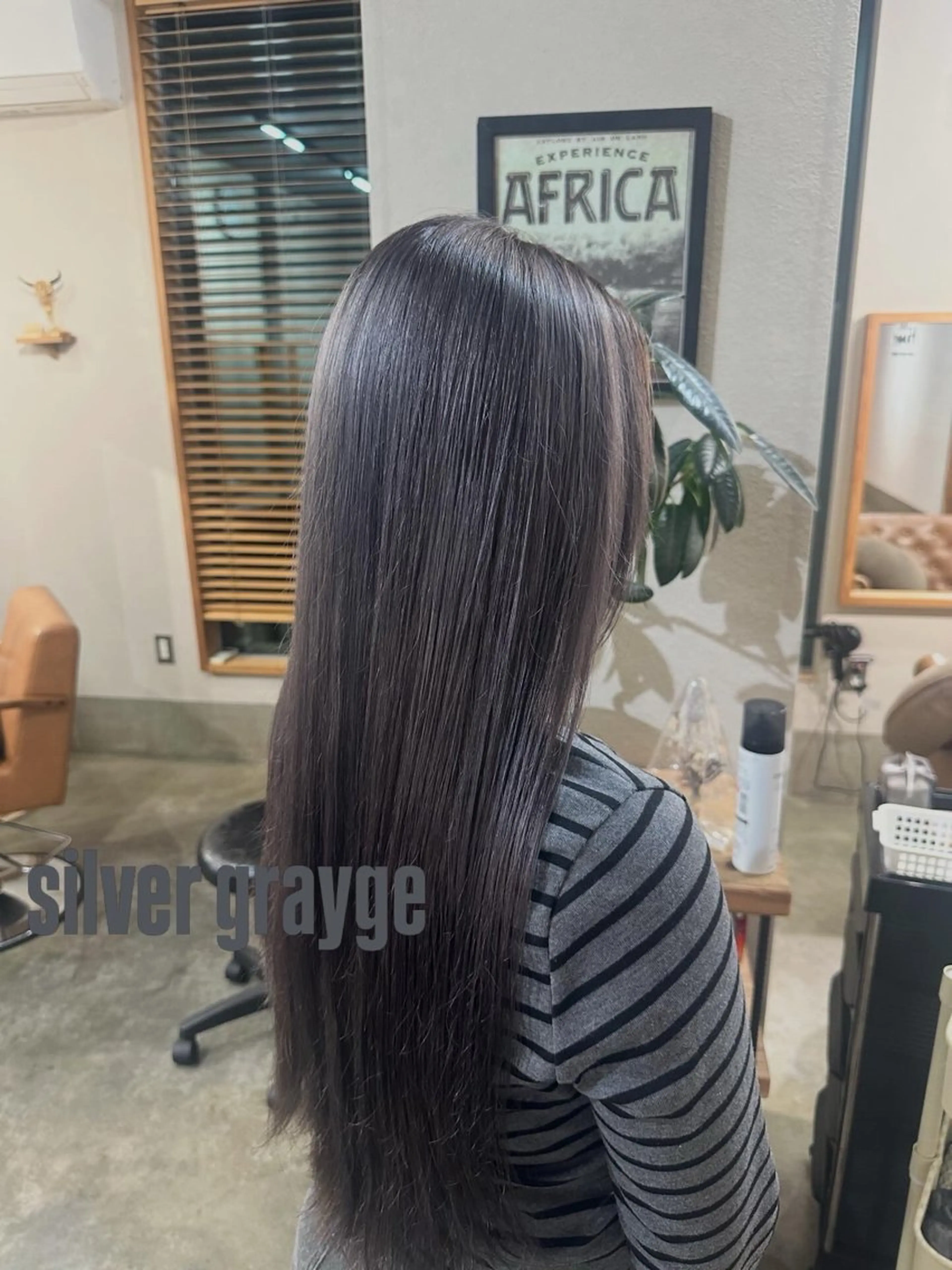 ロング カラー ヘアカラー 大石 楓のヘアスタイル