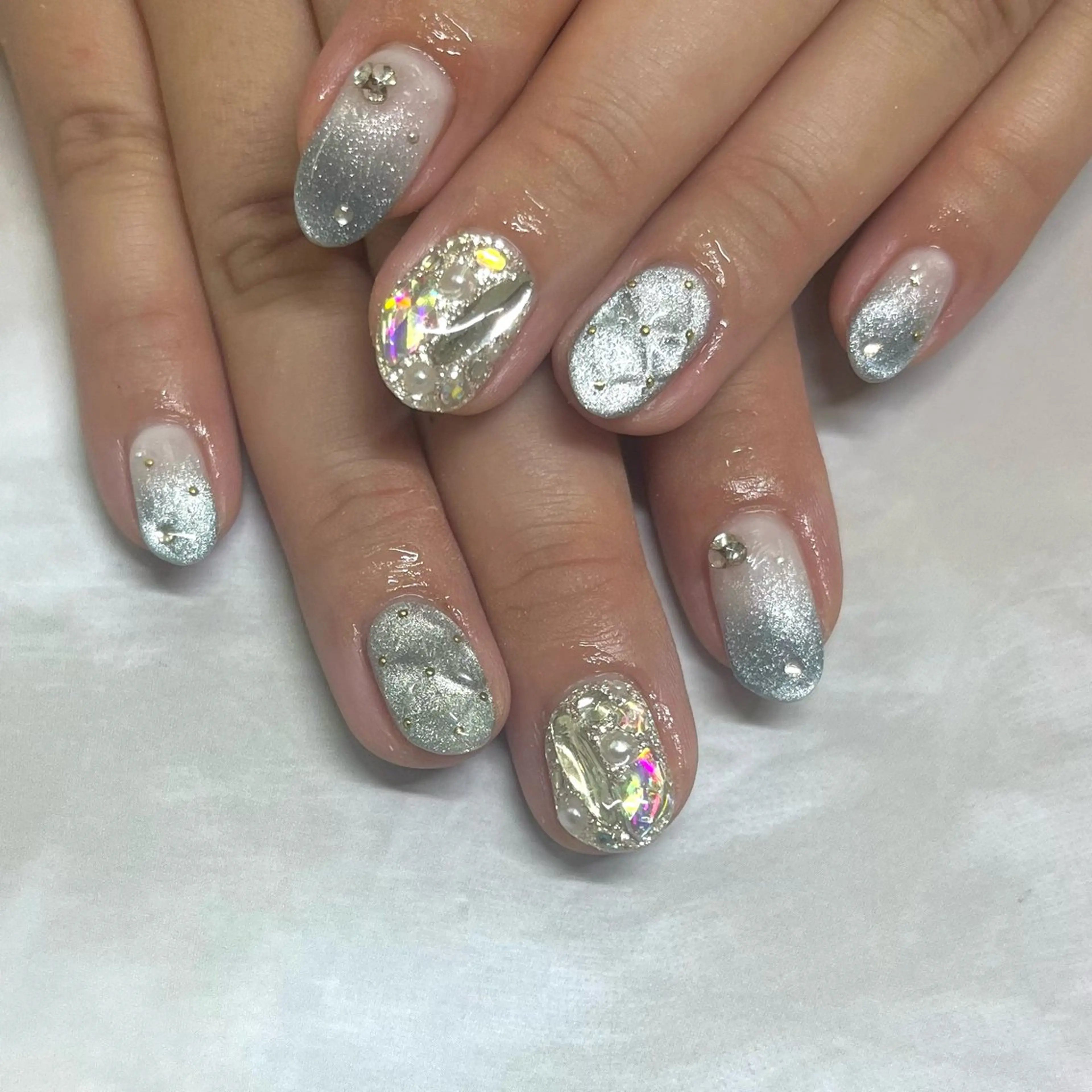 ネイル キラキラネイル マグネットネイル ハンドネイル ハンドケア ✩UMEHARA✩ ネイル/マツパのネイルデザイン
