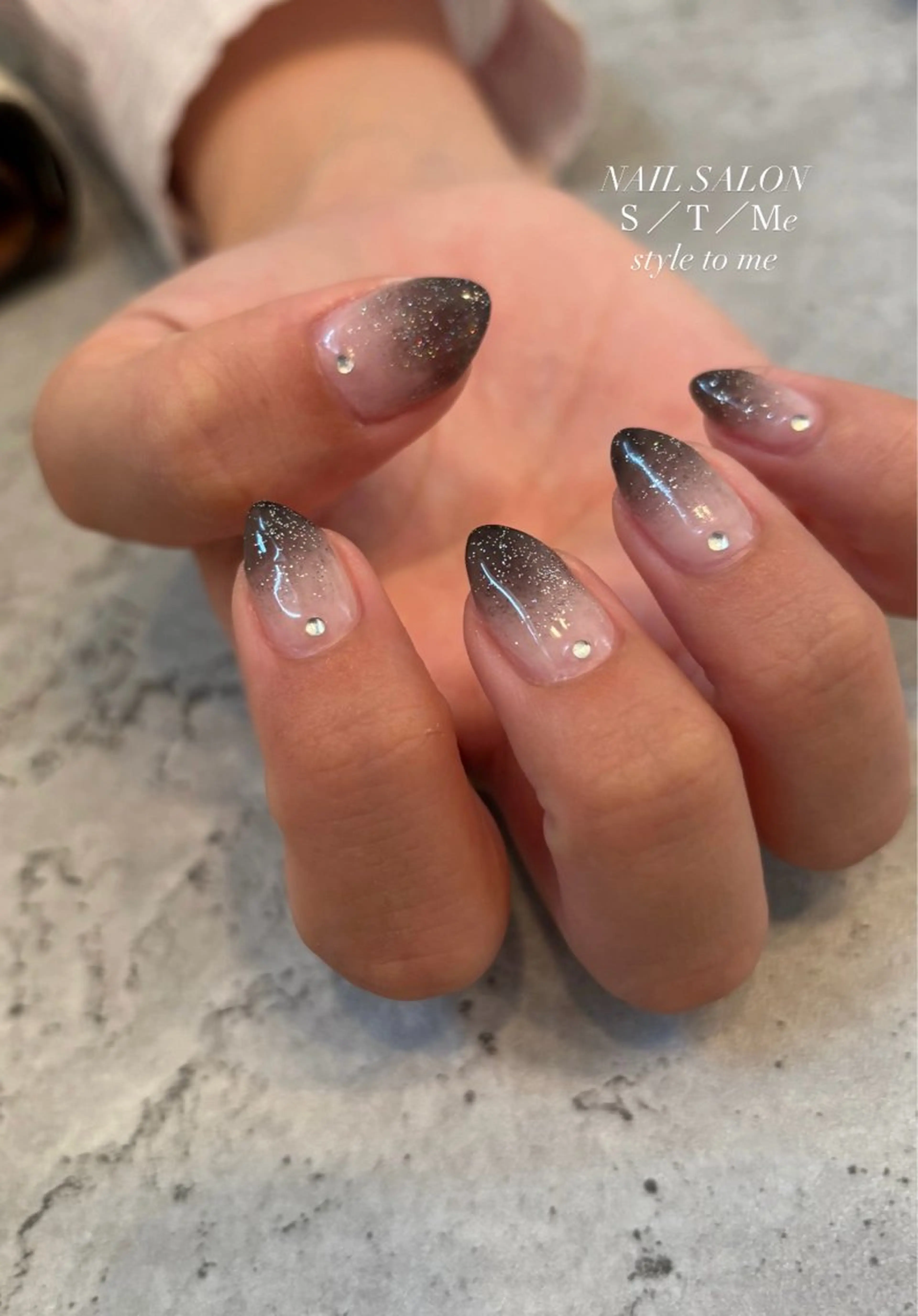 ネイル NAIL SALON S/T/Meのネイルデザイン