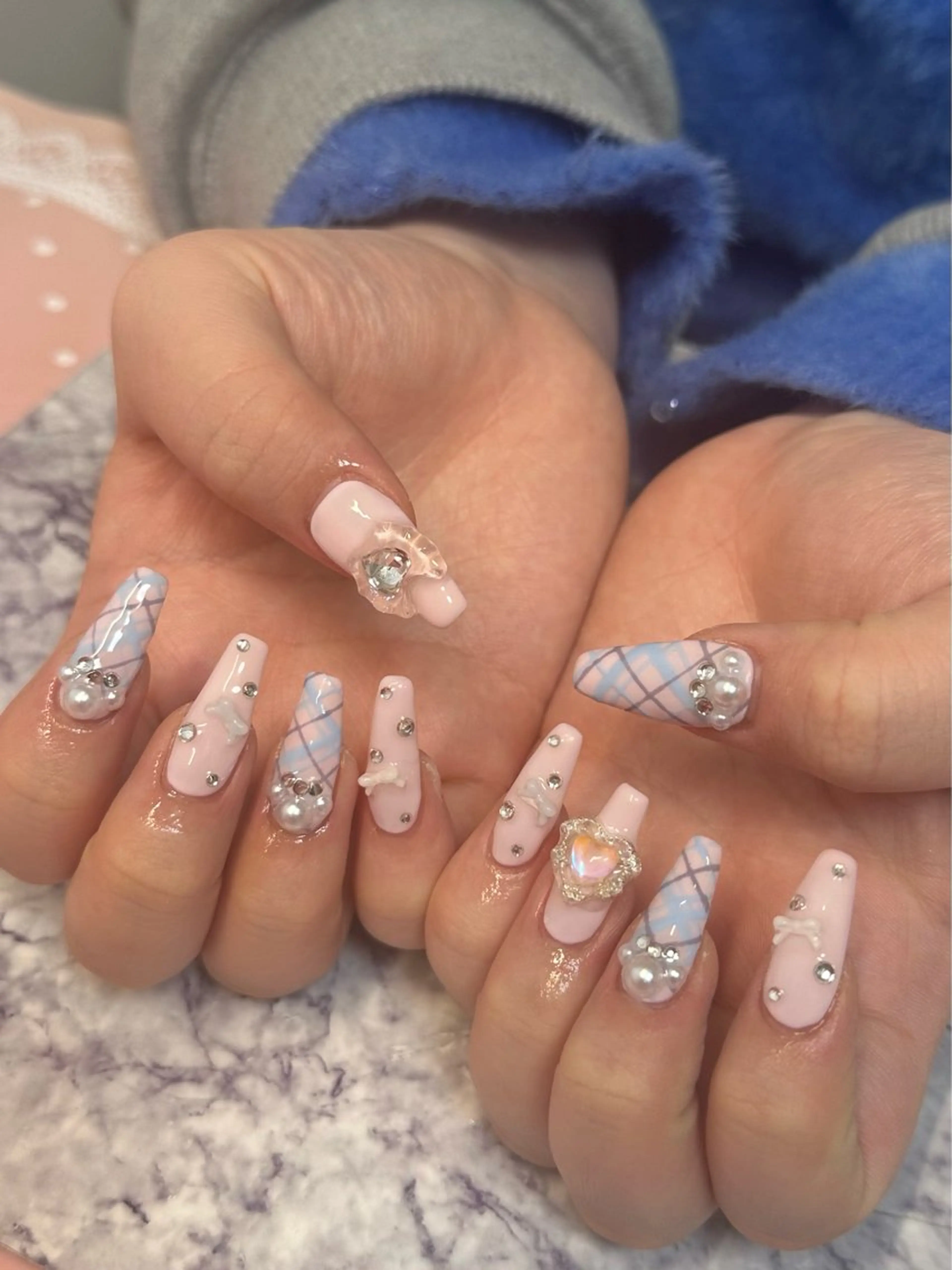 ネイル ハンドネイル フットネイル Pretzels🥨 【プレッツェル】ミウのネイルデザイン