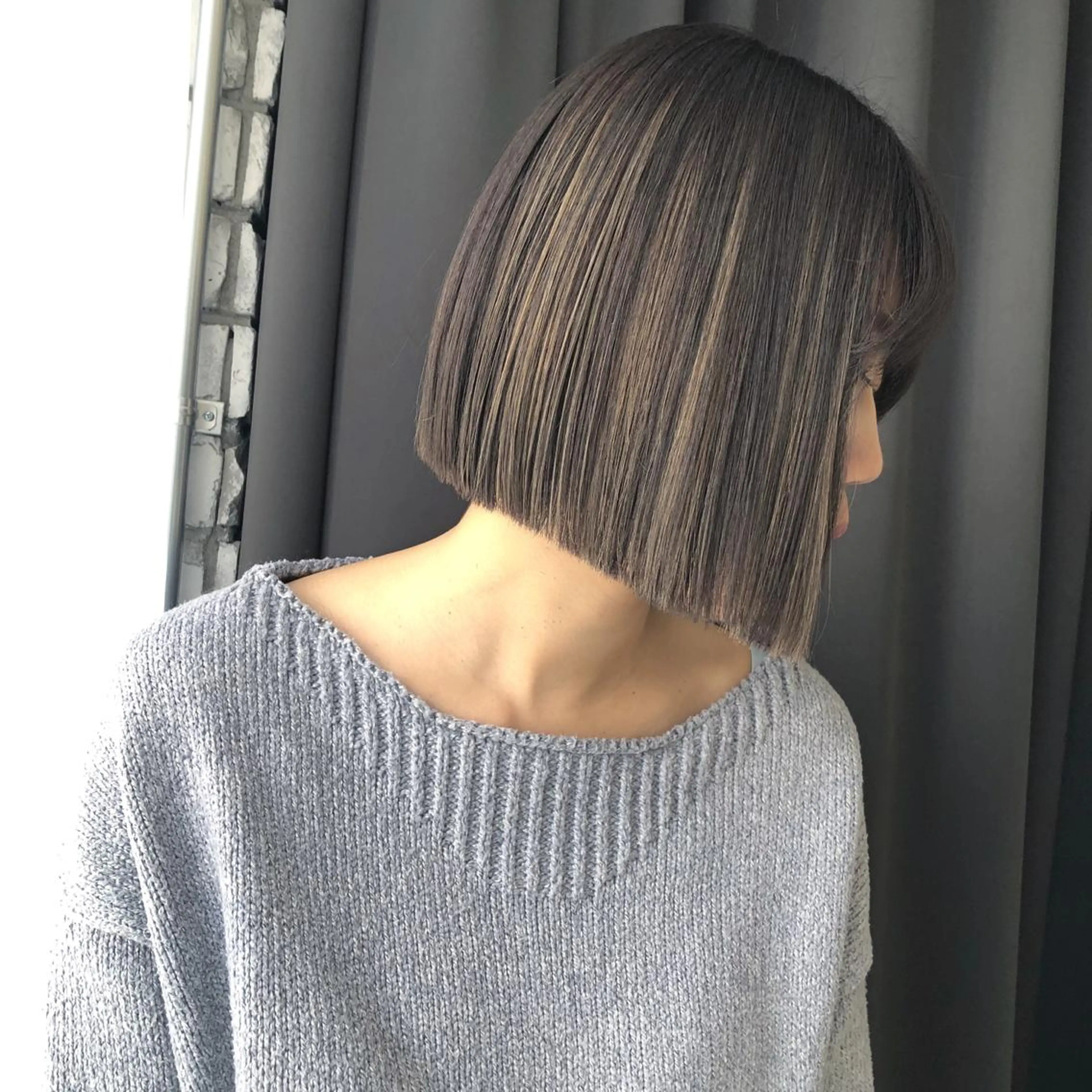 ミディアム カラー ハイライトカラー ボブ ハイライト ORIKA 美容室のヘアスタイル
