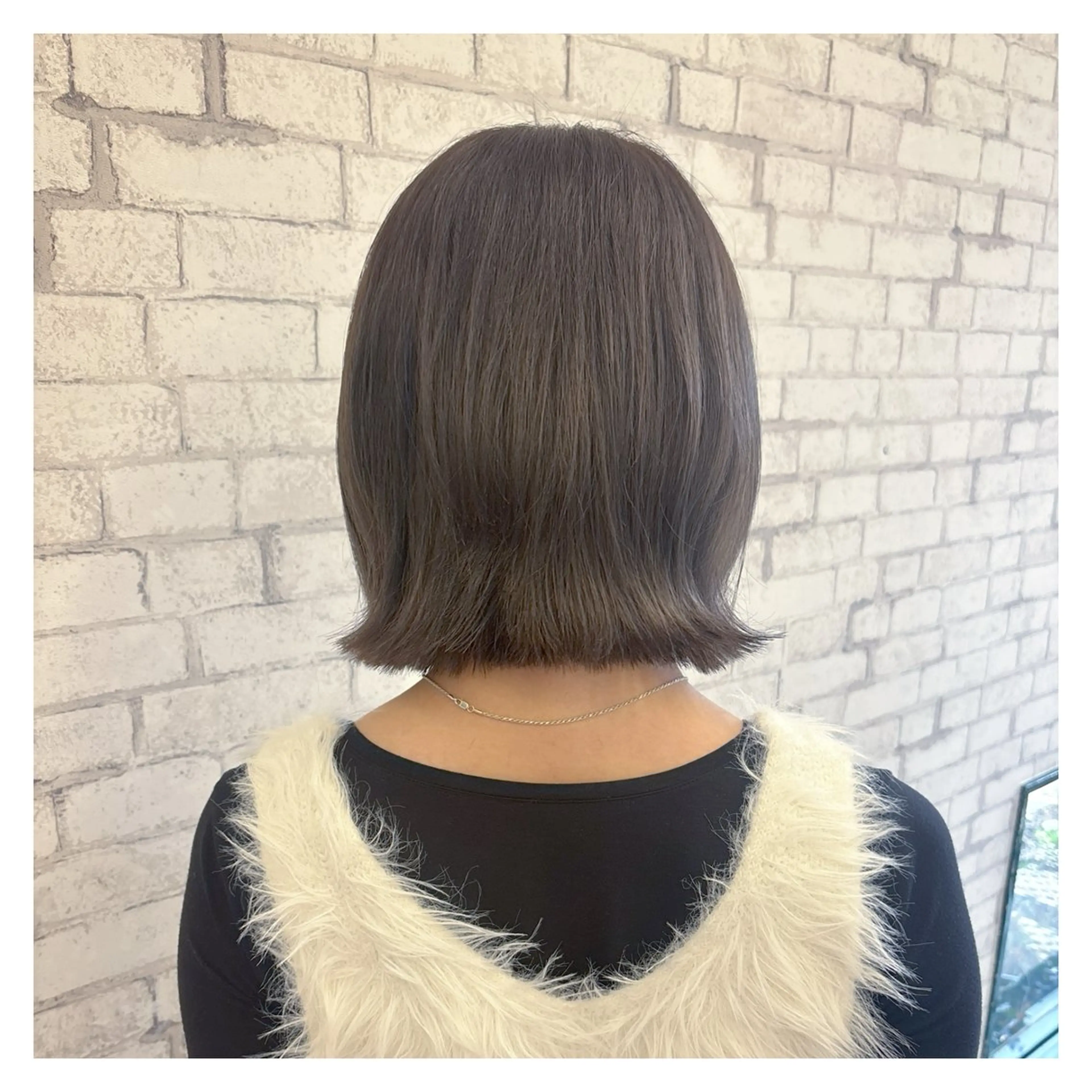 ショート ボブ 外ハネヘア カット パーマ Neoest Log ＋ bell所属・船曳 鈴菜のヘアスタイル