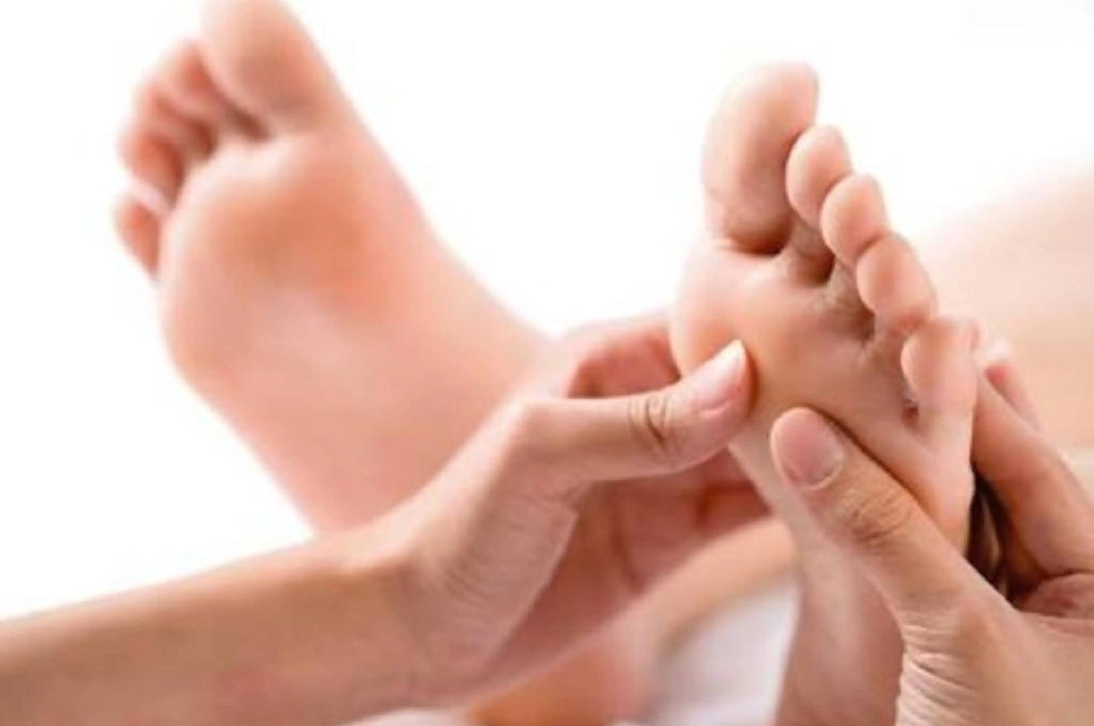 小顔と腸の専門店 ラクーラビューティのエステ・リラクイメージ