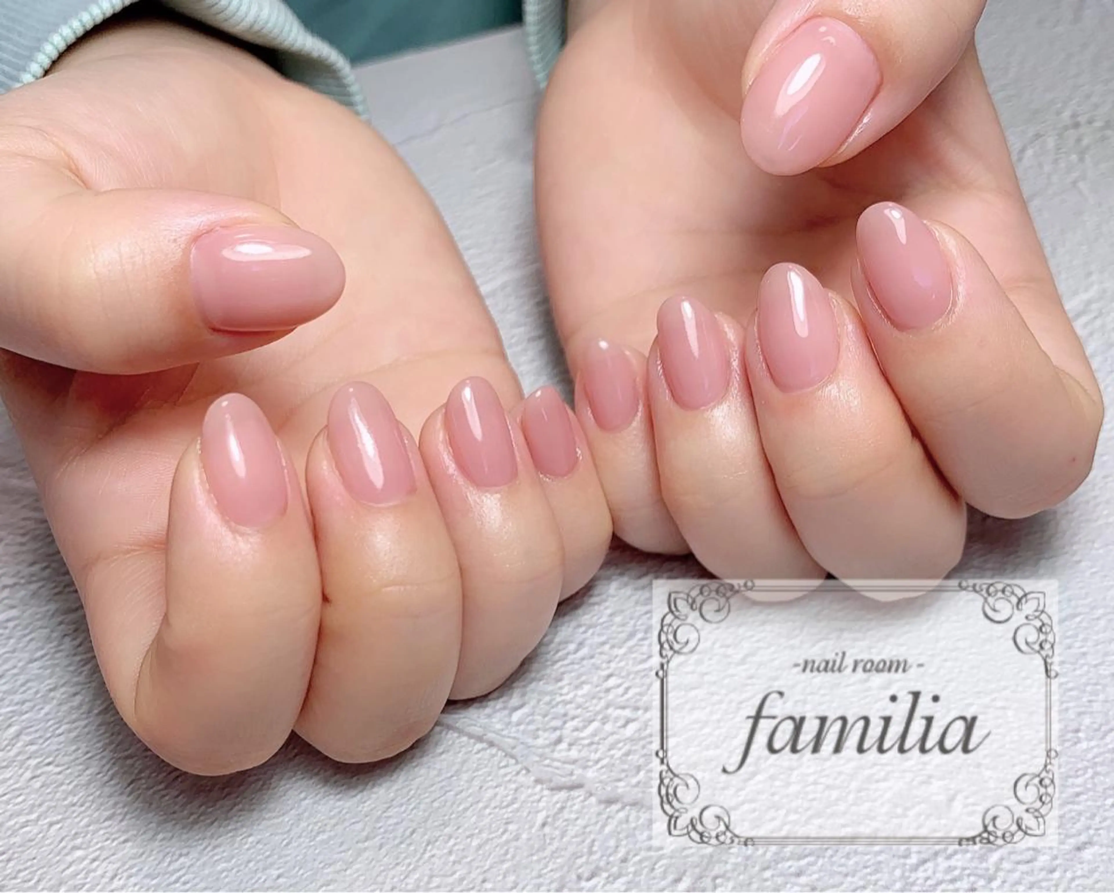 ネイル ハンドネイル -nailroom- familiaのネイルデザイン