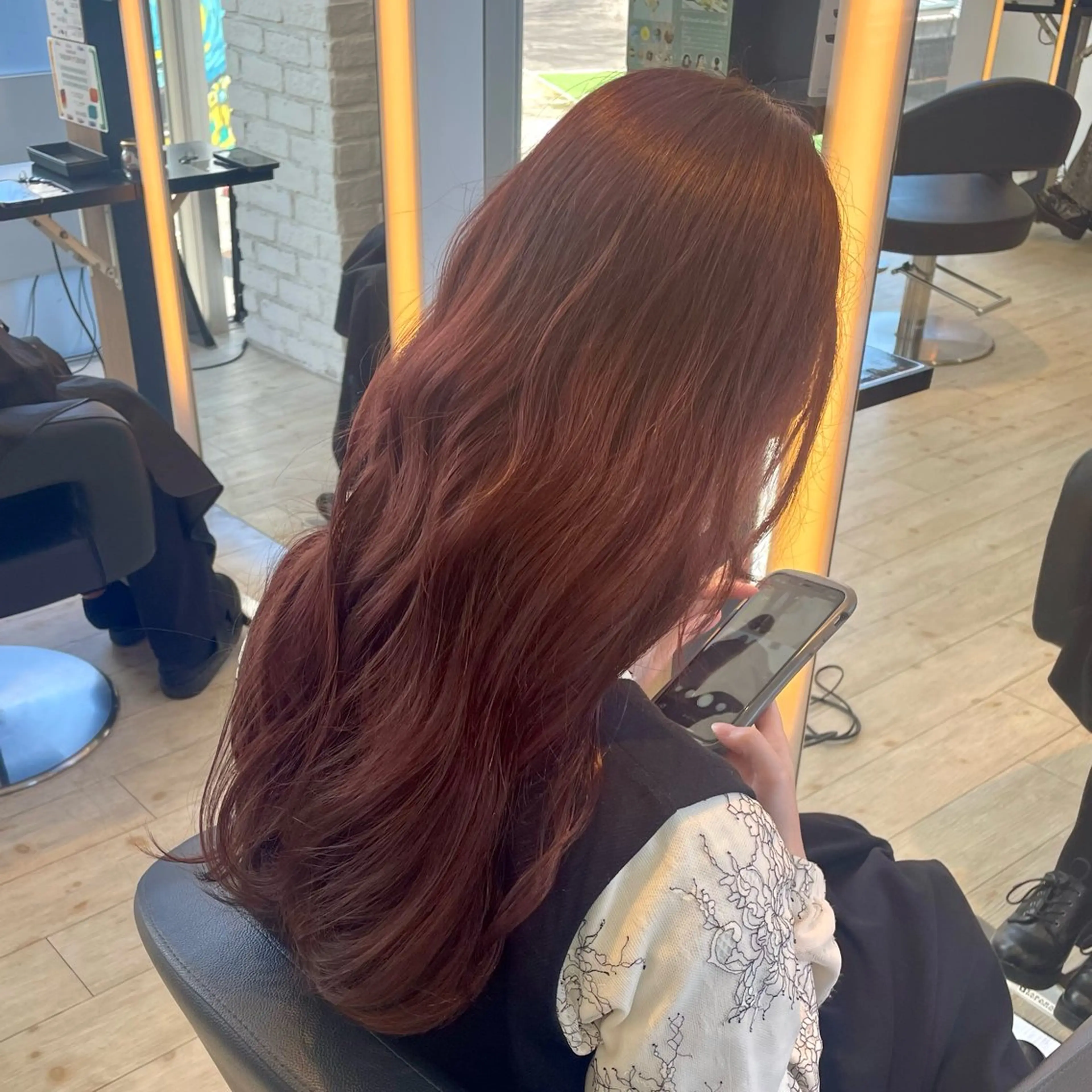 ロング カラー ブラウンカラー ピンクカラー ピンクブラウン ヘアカラー トリートメント ブリーチ/髪質改善/ ハイトーン/暖色のヘアスタイル