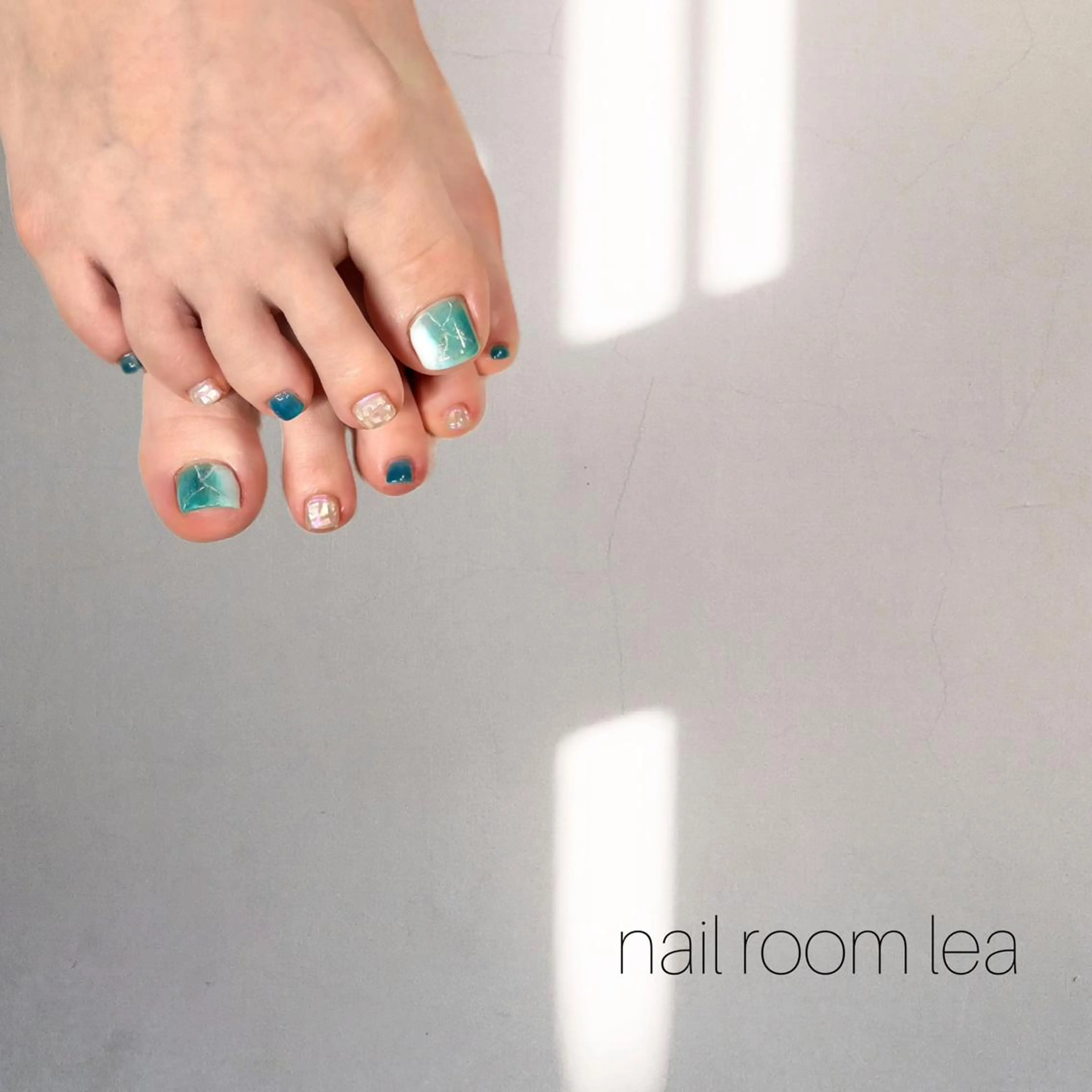 ネイル フットネイル nailroom leaのネイルデザイン