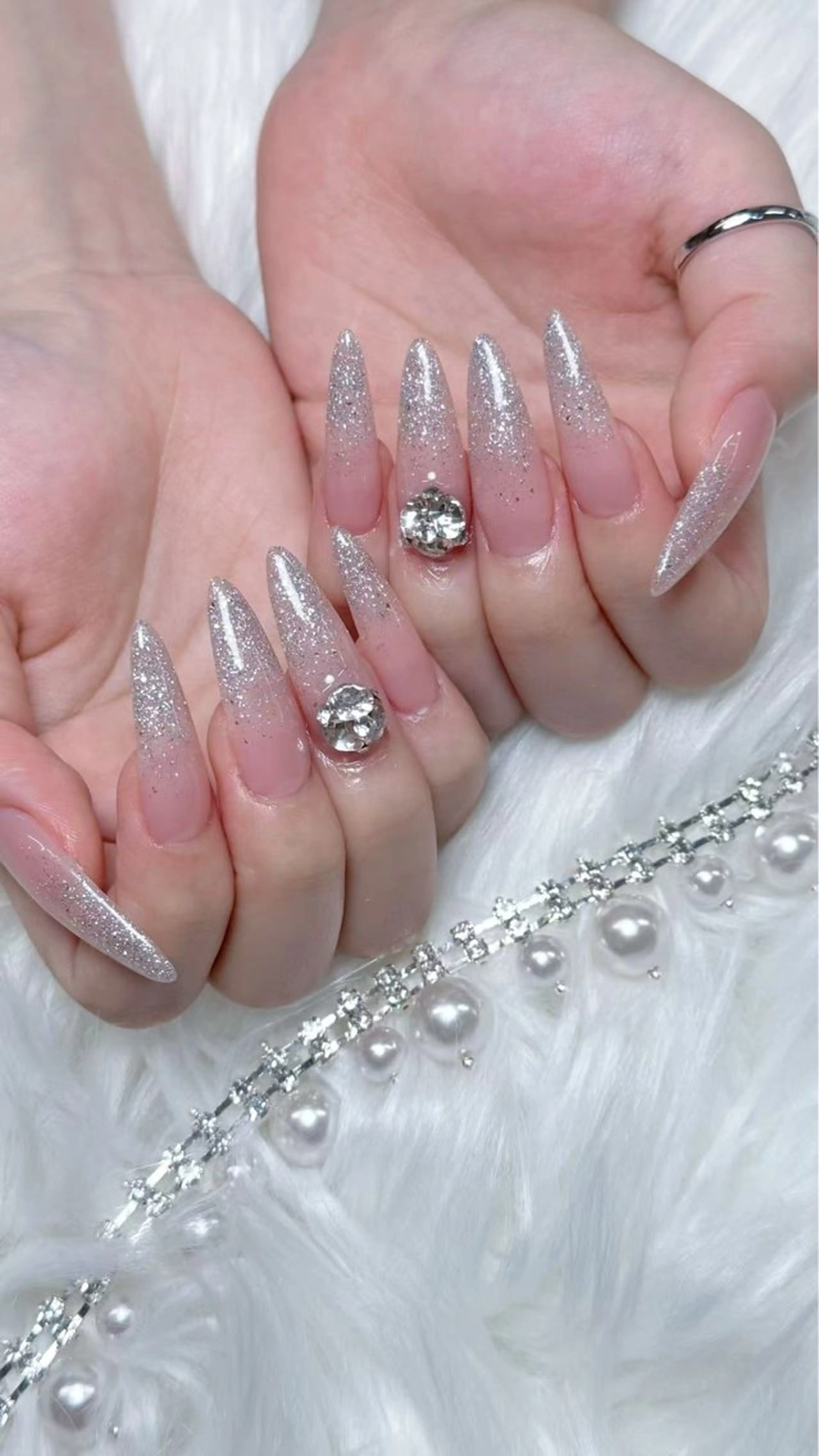 ネイル W·mai nail 関内のネイルデザイン