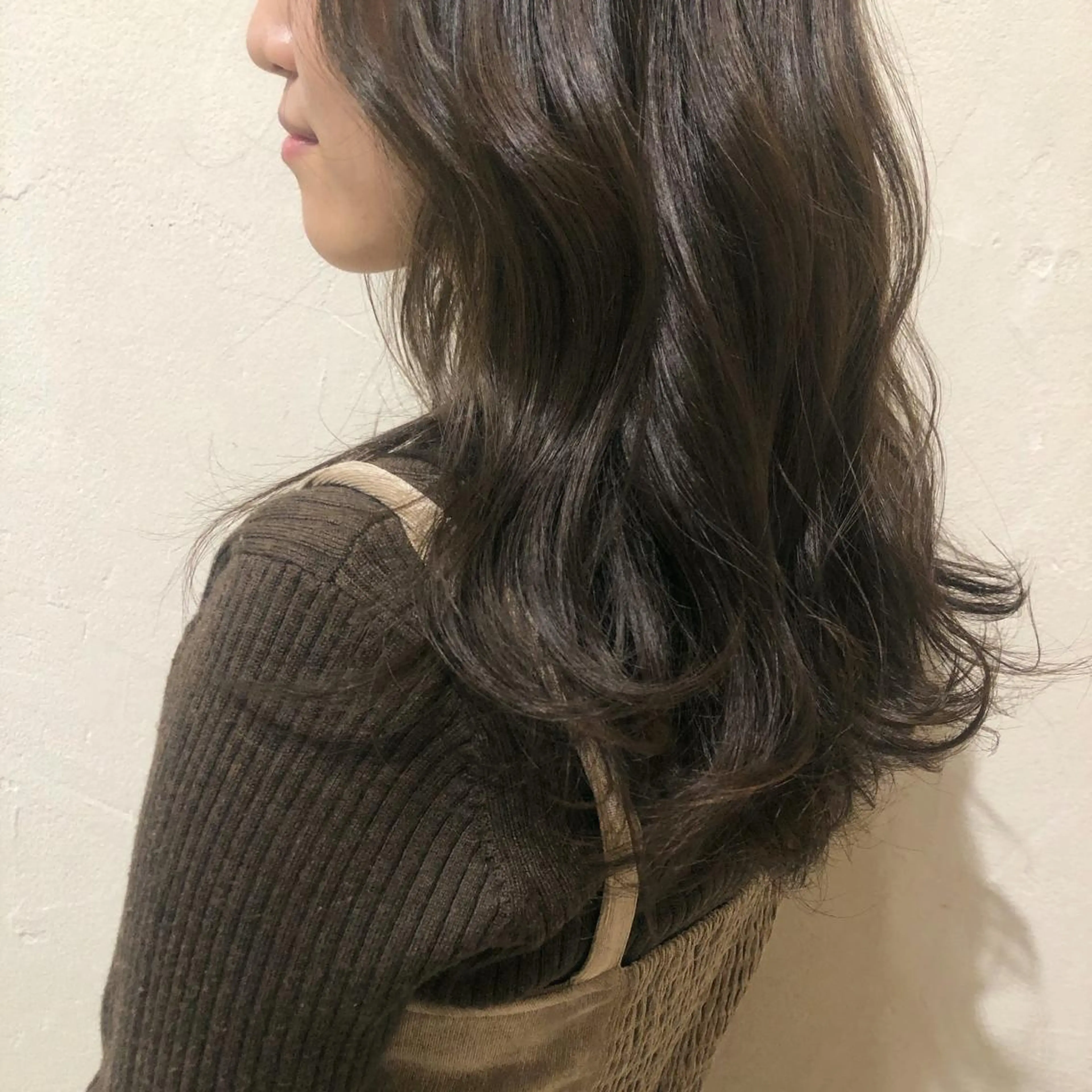 セミロング レイヤーカット/ 透明感カラーmikuのヘアスタイル