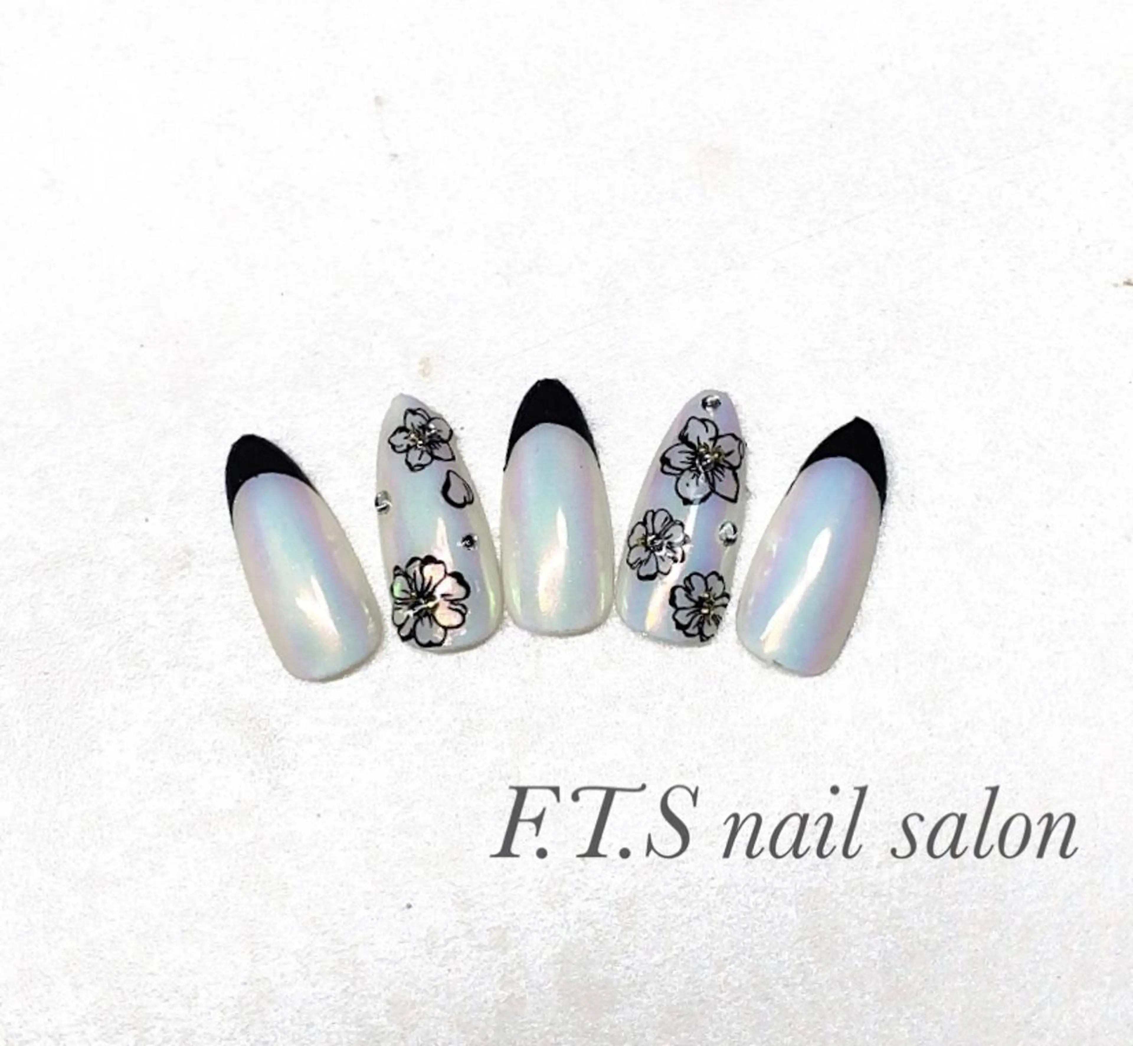 ネイル ハンドネイル F.T.S nailのネイルデザイン