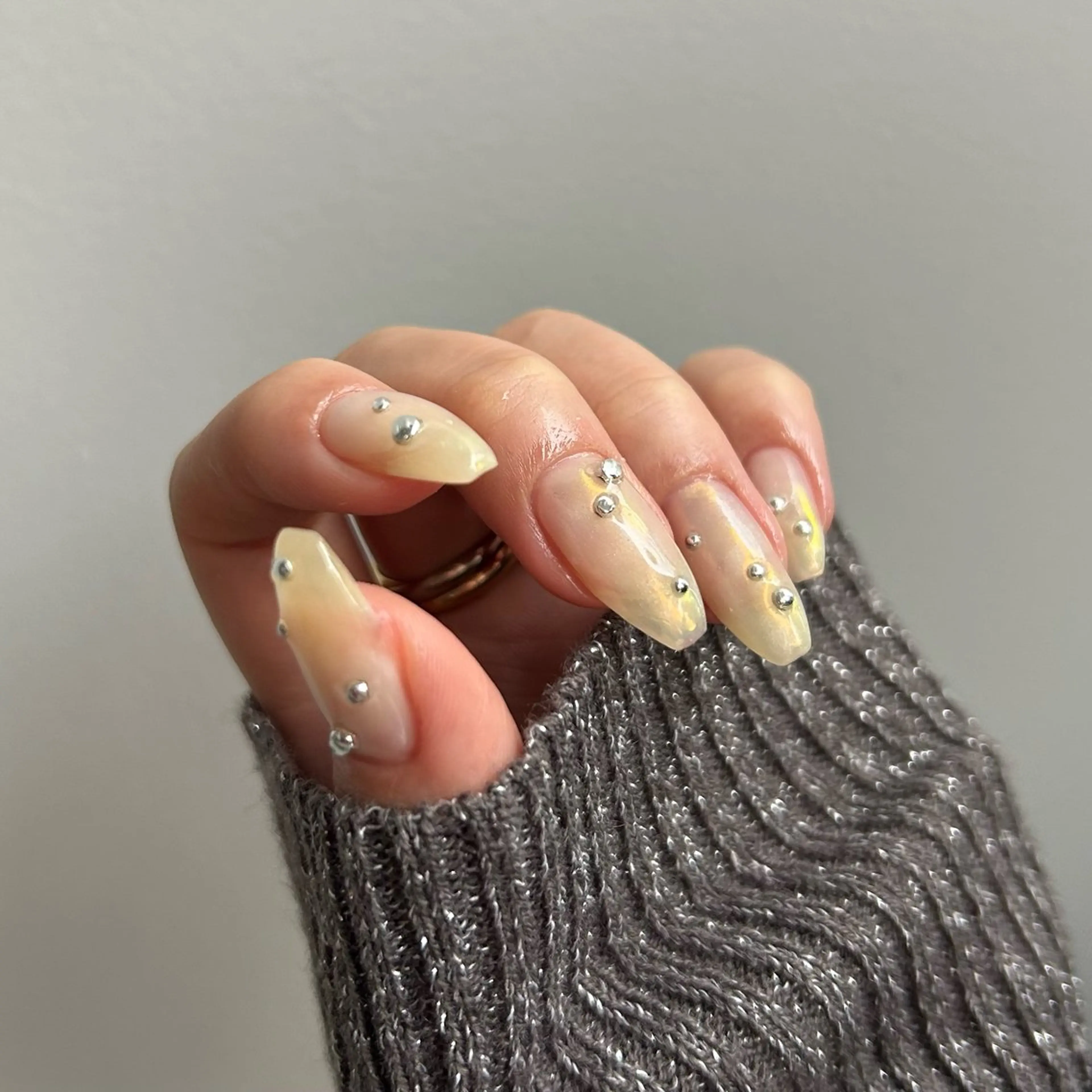 ネイル ハンドネイル Yumi シンプルネイルのネイルデザイン