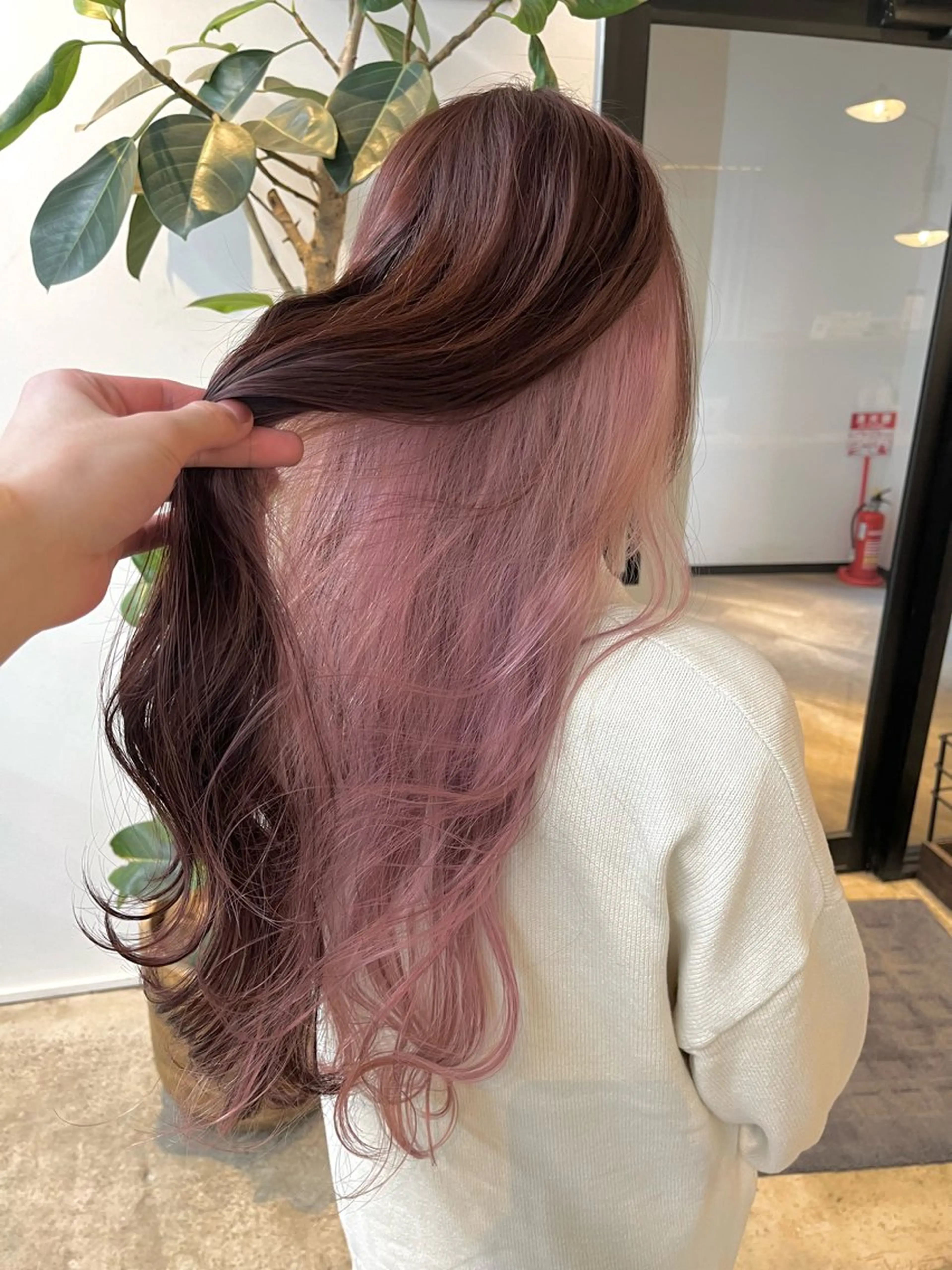 ロング カラー ヘアカラー トリートメント ハイトーンカラ ー/小川のヘアスタイル