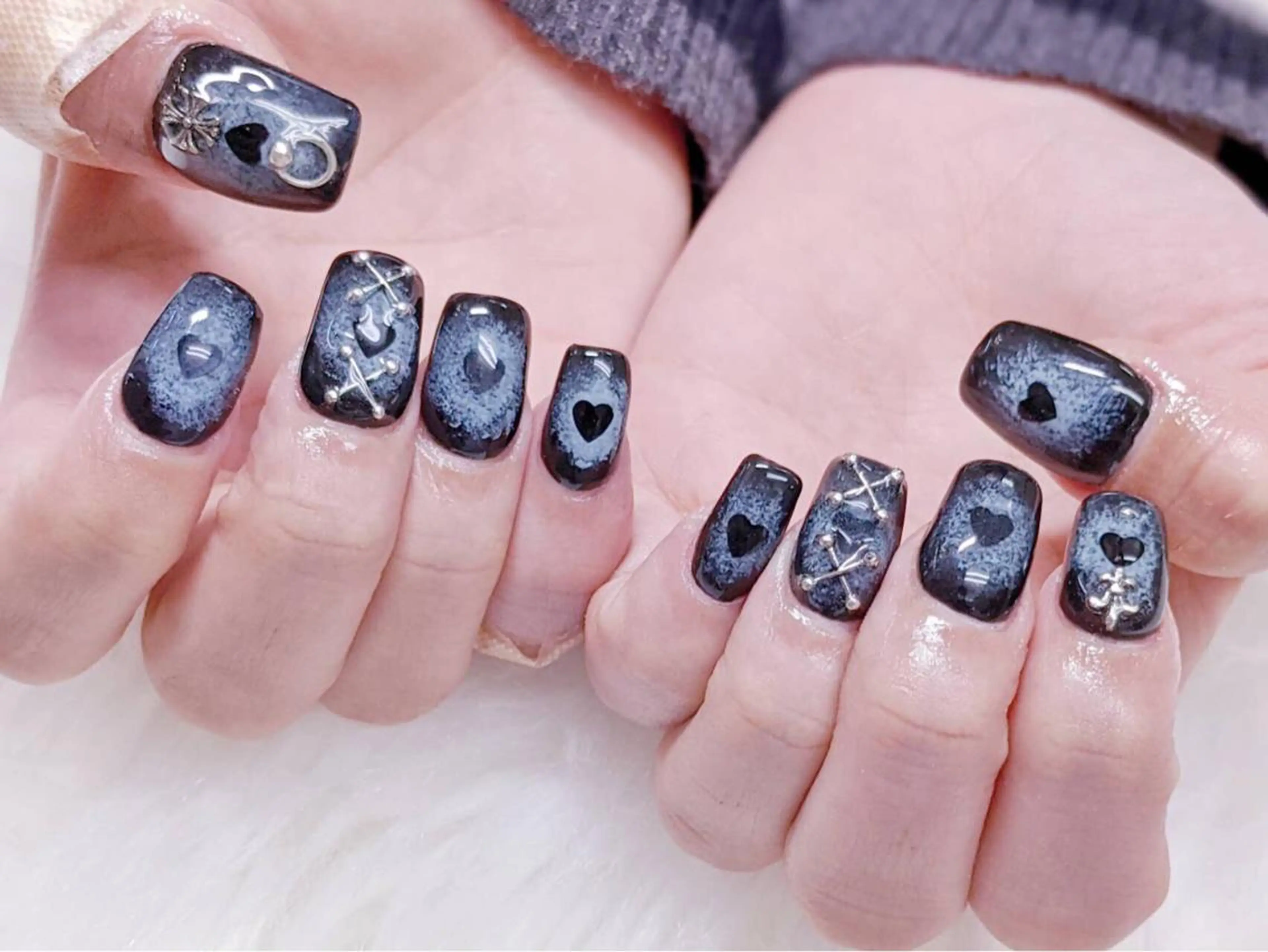 ネイル ハート ワンカラーネイル スカルプネイル ハンドネイル MoonNail ユリ🌸のネイルデザイン