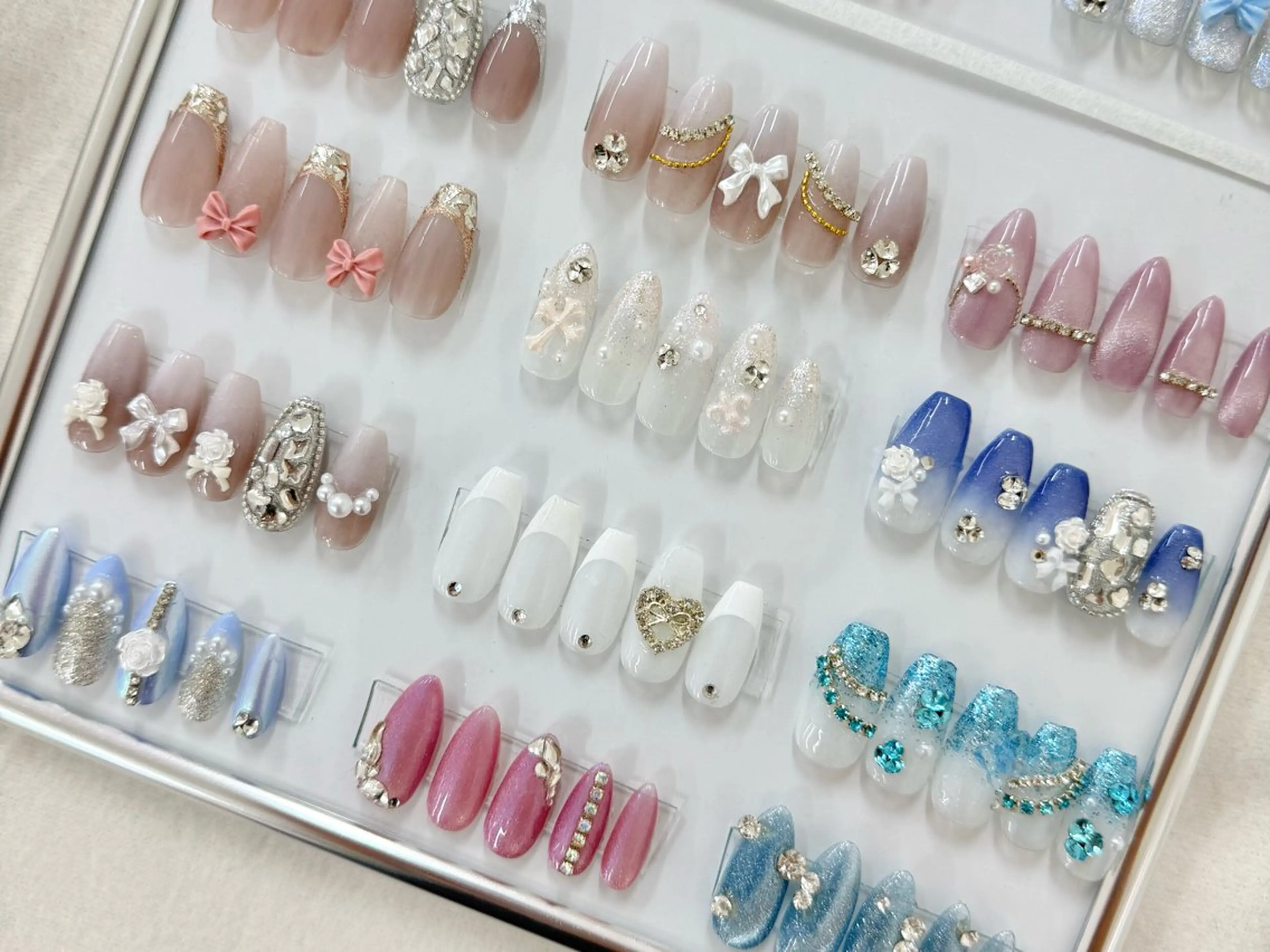 ネイル ONIKA Nail 表参道A4徒歩3分のネイルデザイン