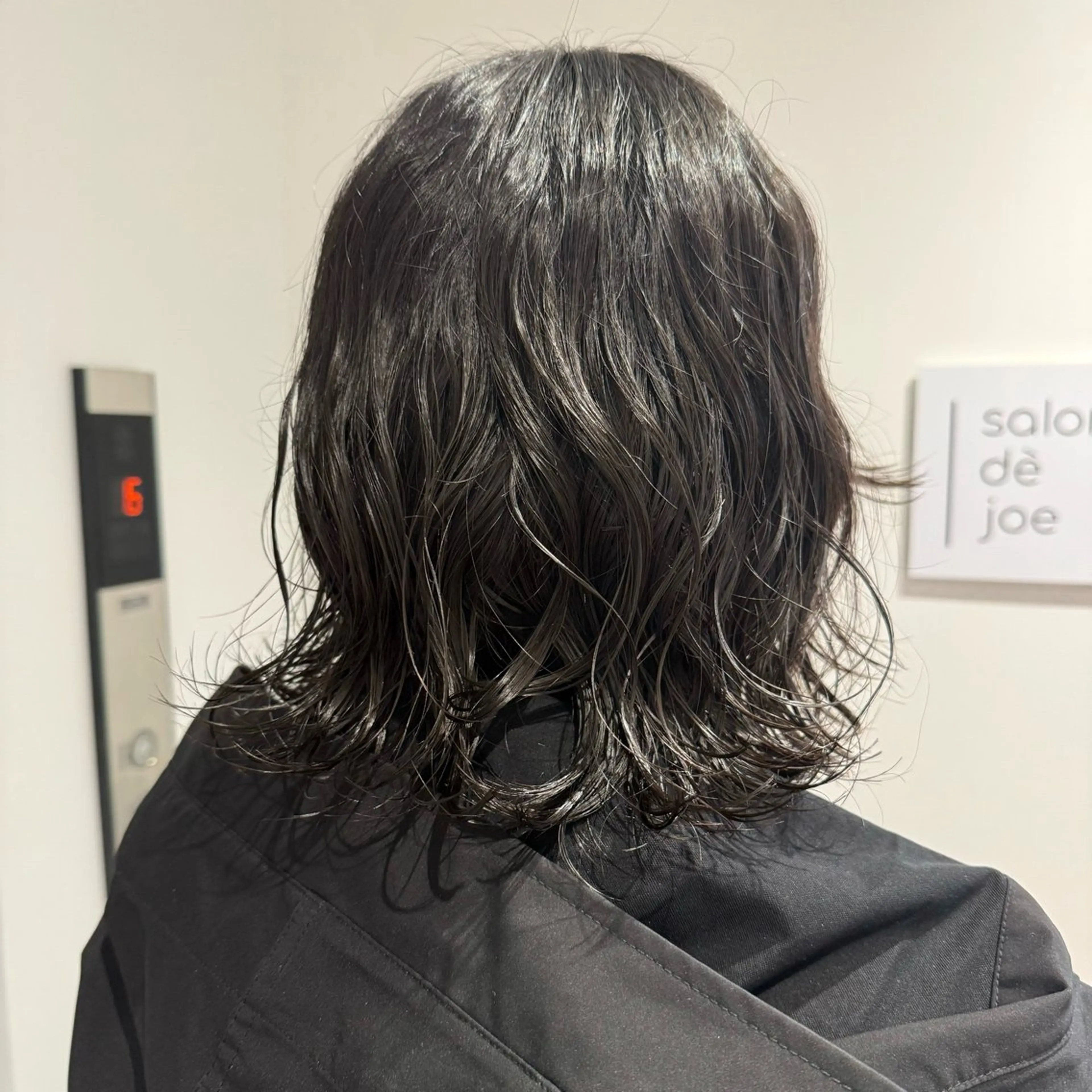 ミディアム ミディアムパーマ レイヤーカット カット パーマ トリートメント miwa/ボブパーマ /モードボブのヘアスタイル