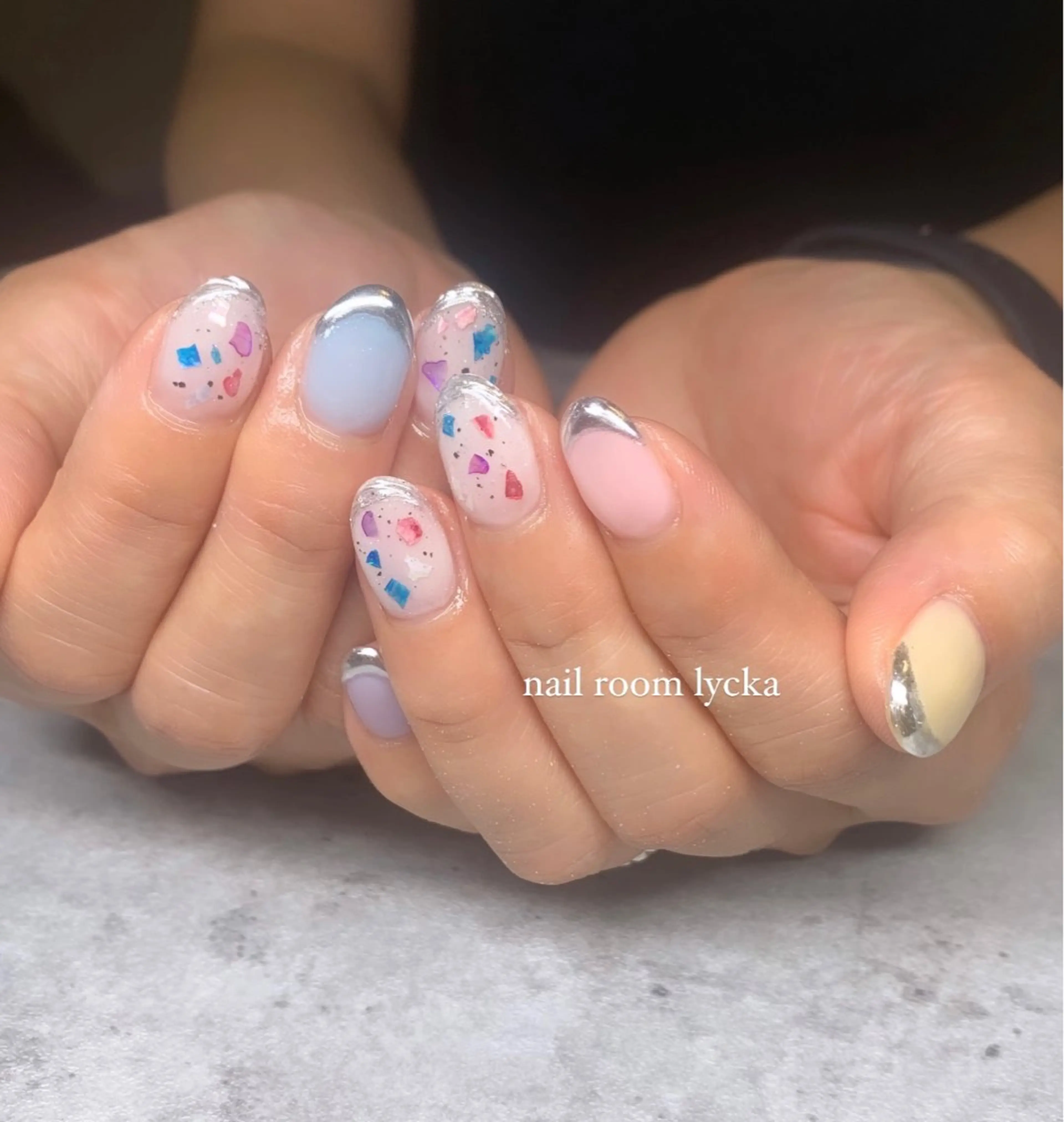 ネイル ﾈｲﾙﾙｰﾑﾘｯｶ 𝐦𝐚𝐲𝐮のネイルデザイン