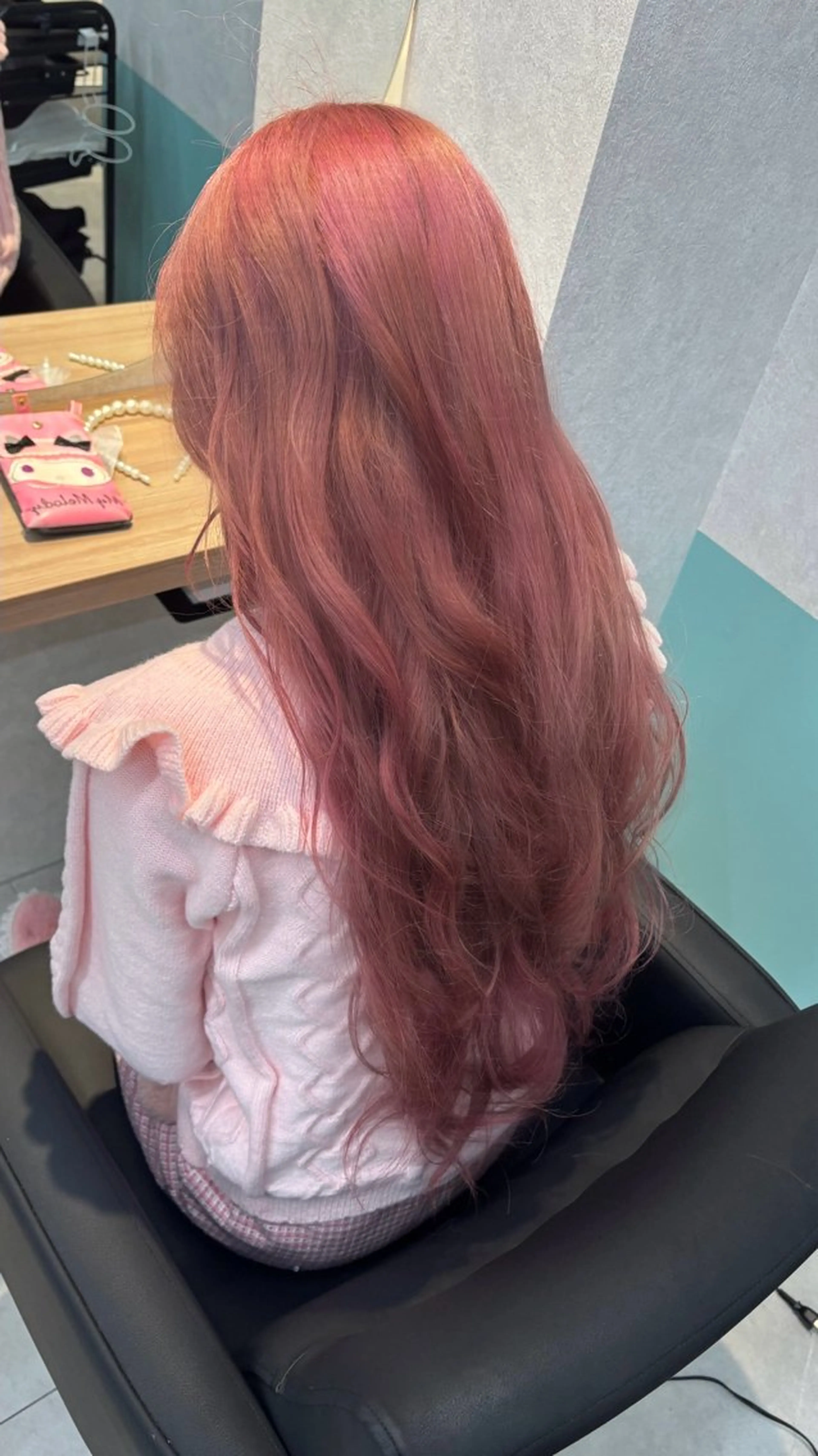 カラー 米倉 陽菜のヘアスタイル