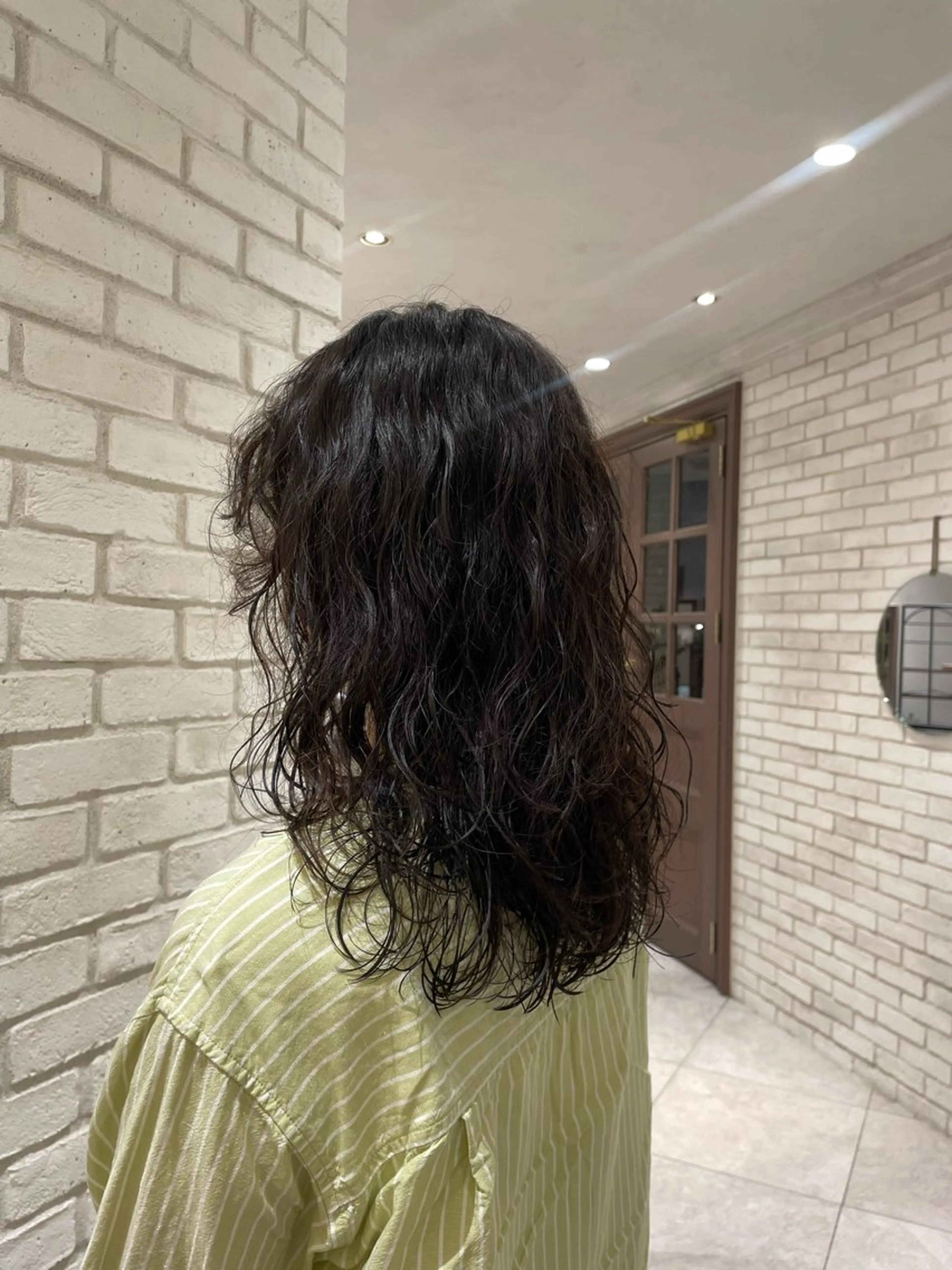 ロング パーマ シモカワ マシロのヘアスタイル