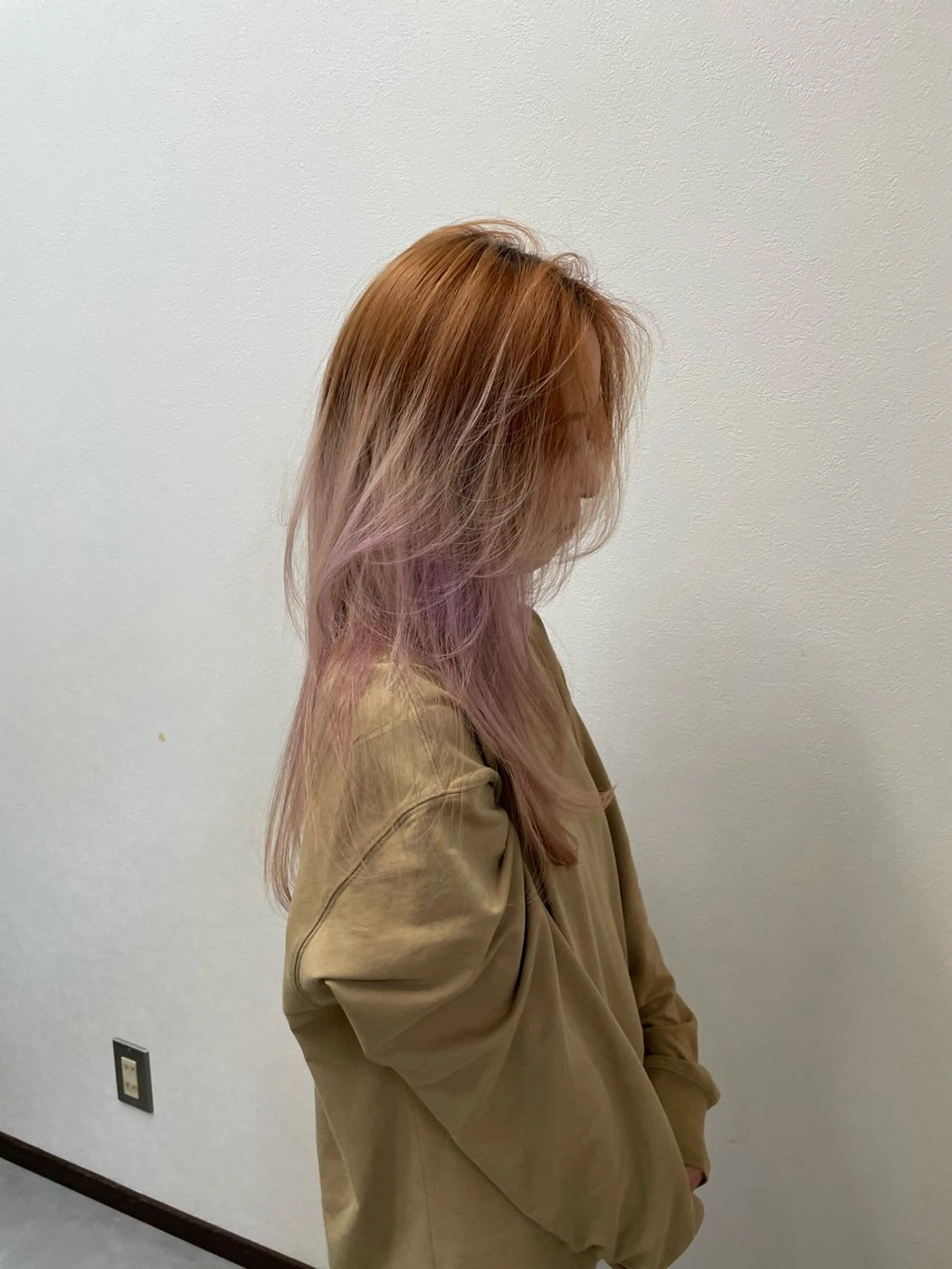 ロング かきあげバング レイヤーカット 堀 綾花のヘアスタイル