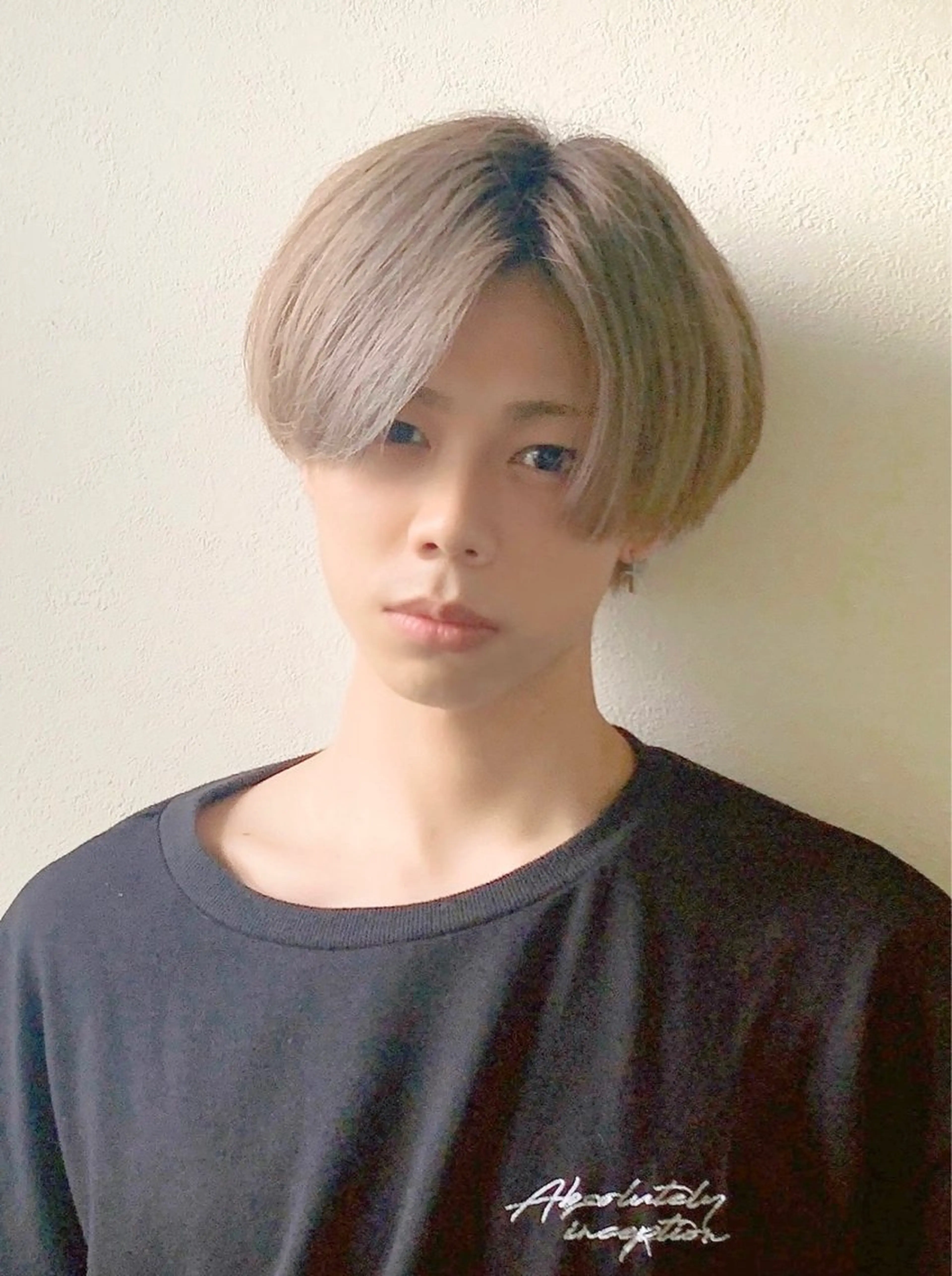 カラー メンズ メンズブリーチ センターパート メンズハイトーン マッシュウルフ マッシュ カット ヘアカラー トリートメント 韓国ヘア/レイヤー/ 顔まわり/りょーとのヘアスタイル