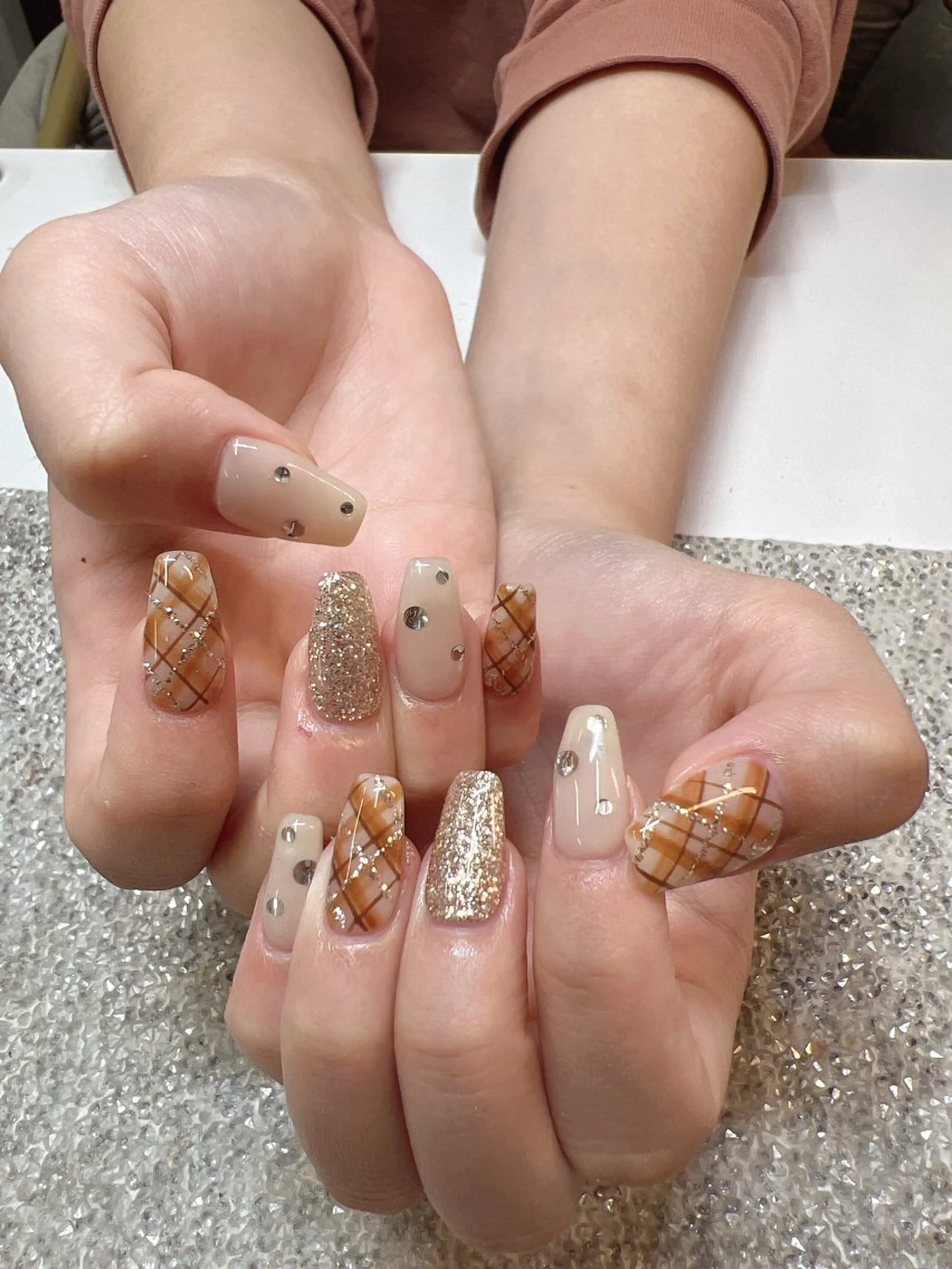 ネイル ガレンドウ 白澤 愛子のネイルデザイン