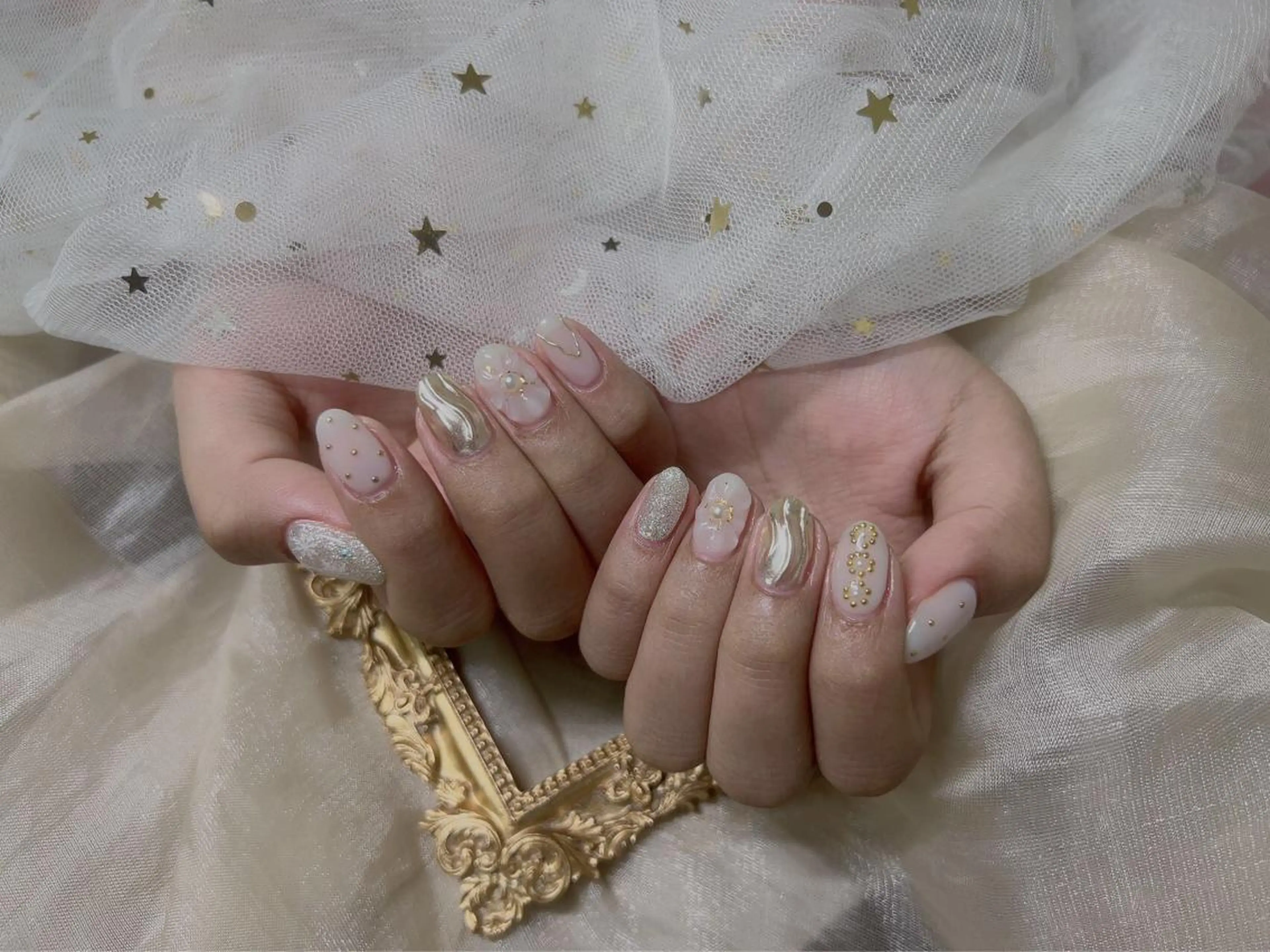 ネイル ハンドネイル VIVIAN リサのネイルデザイン