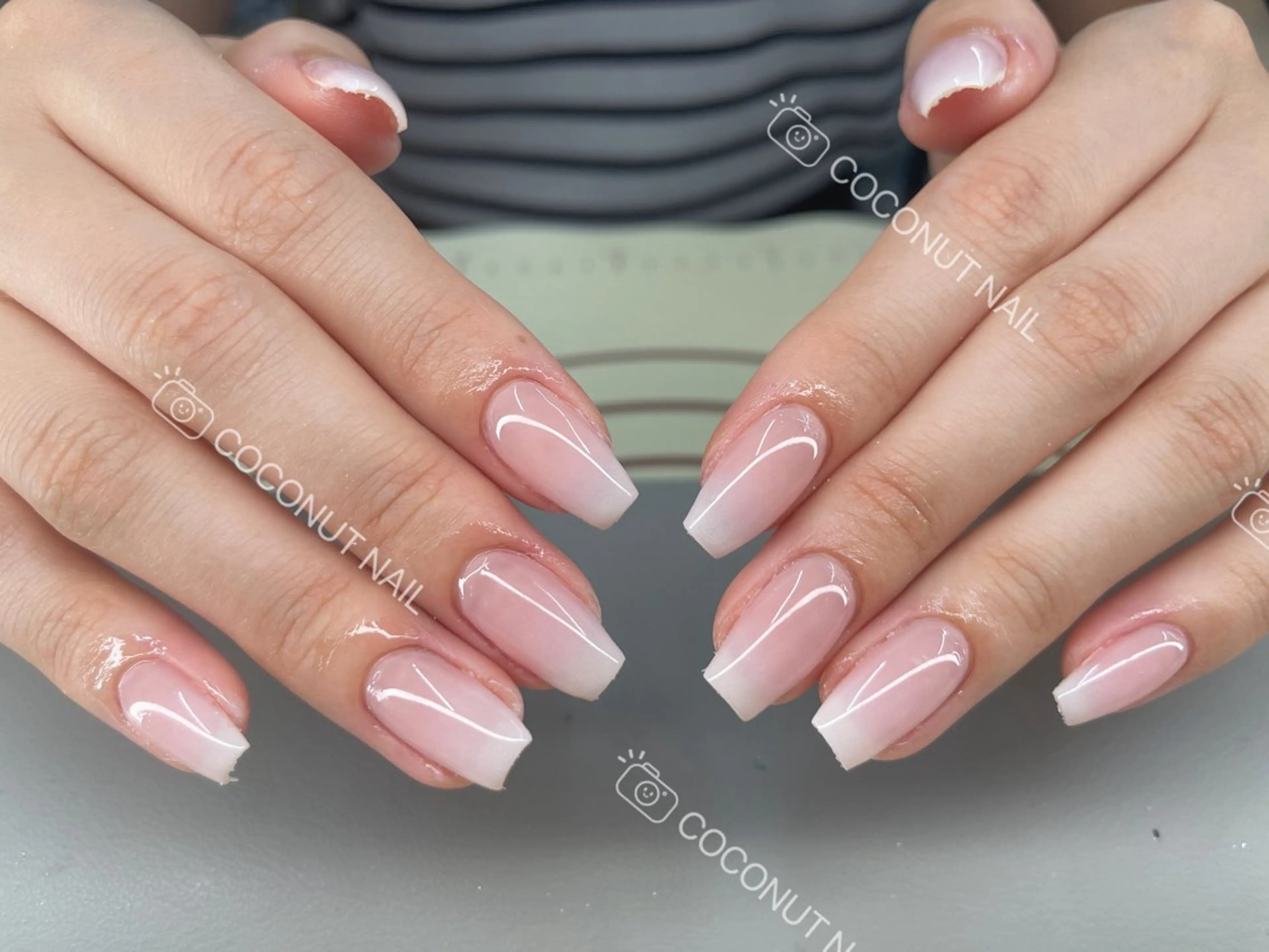 ネイル ハンドネイル 神田 ココナッツのネイルデザイン