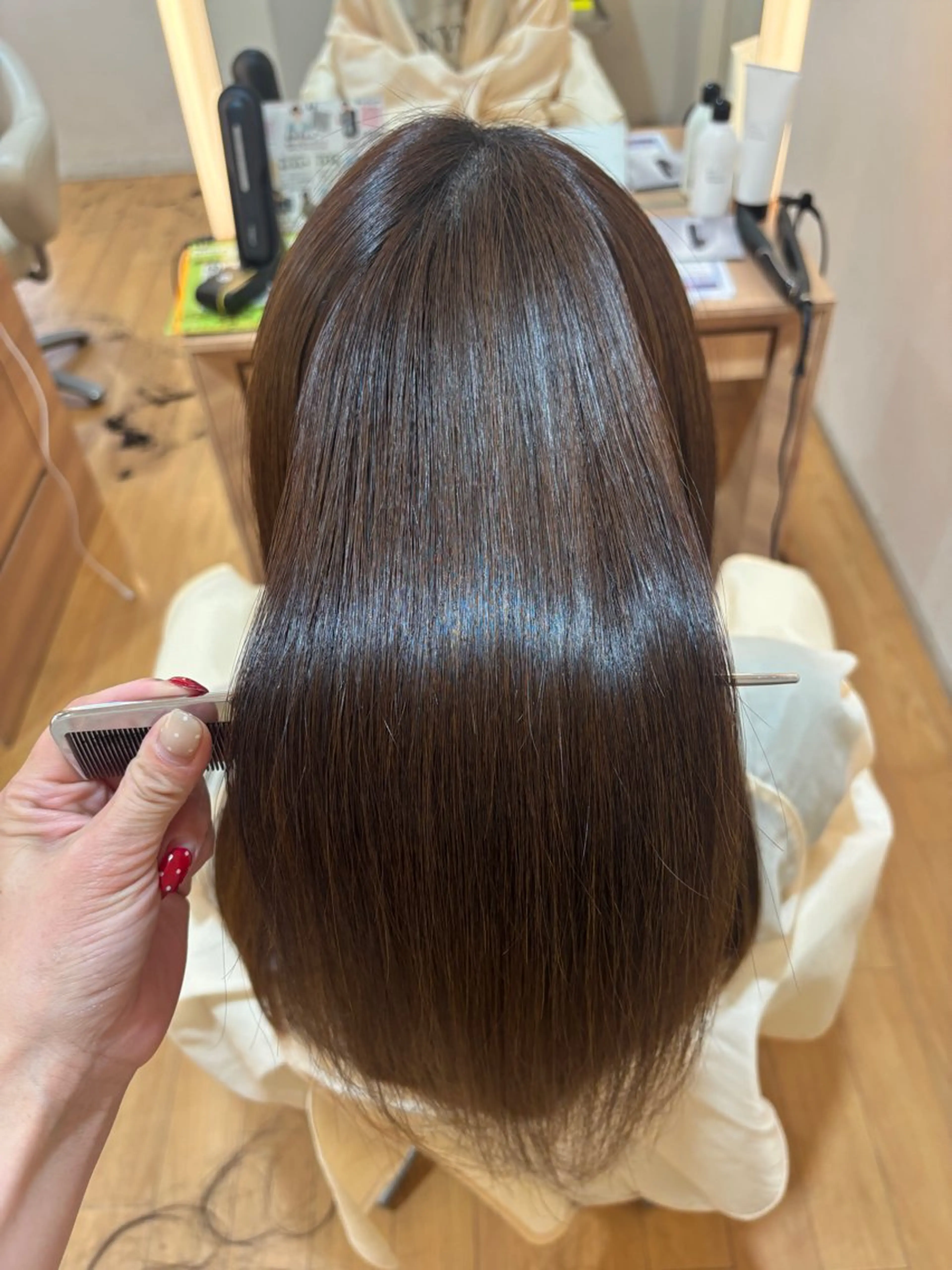 ミディアム 髪質改善カラー 清利あやなのヘアスタイル