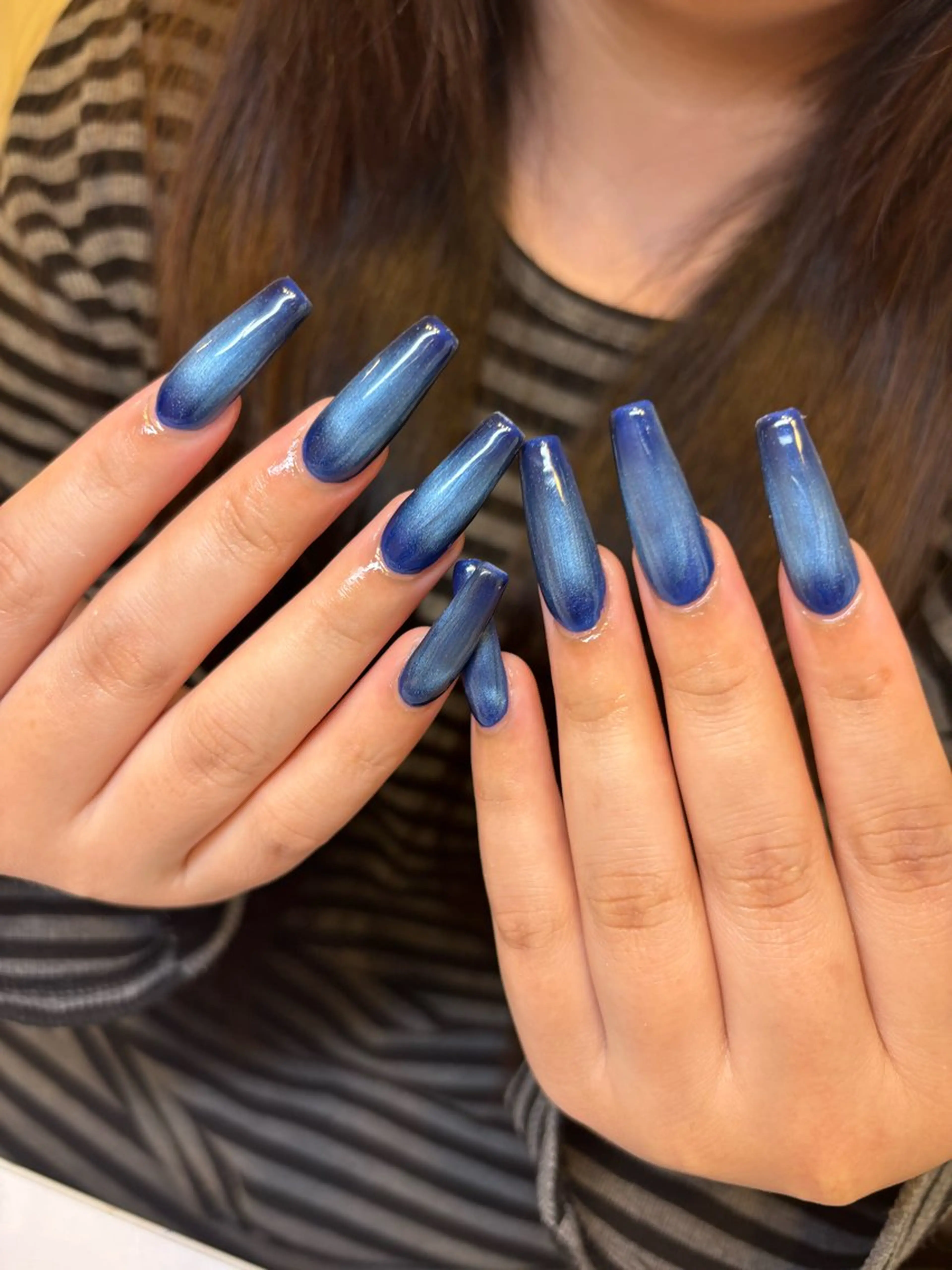 ネイル マグネットネイル ハンドネイル ️🩵Merci Miyu 南堀江️のネイルデザイン