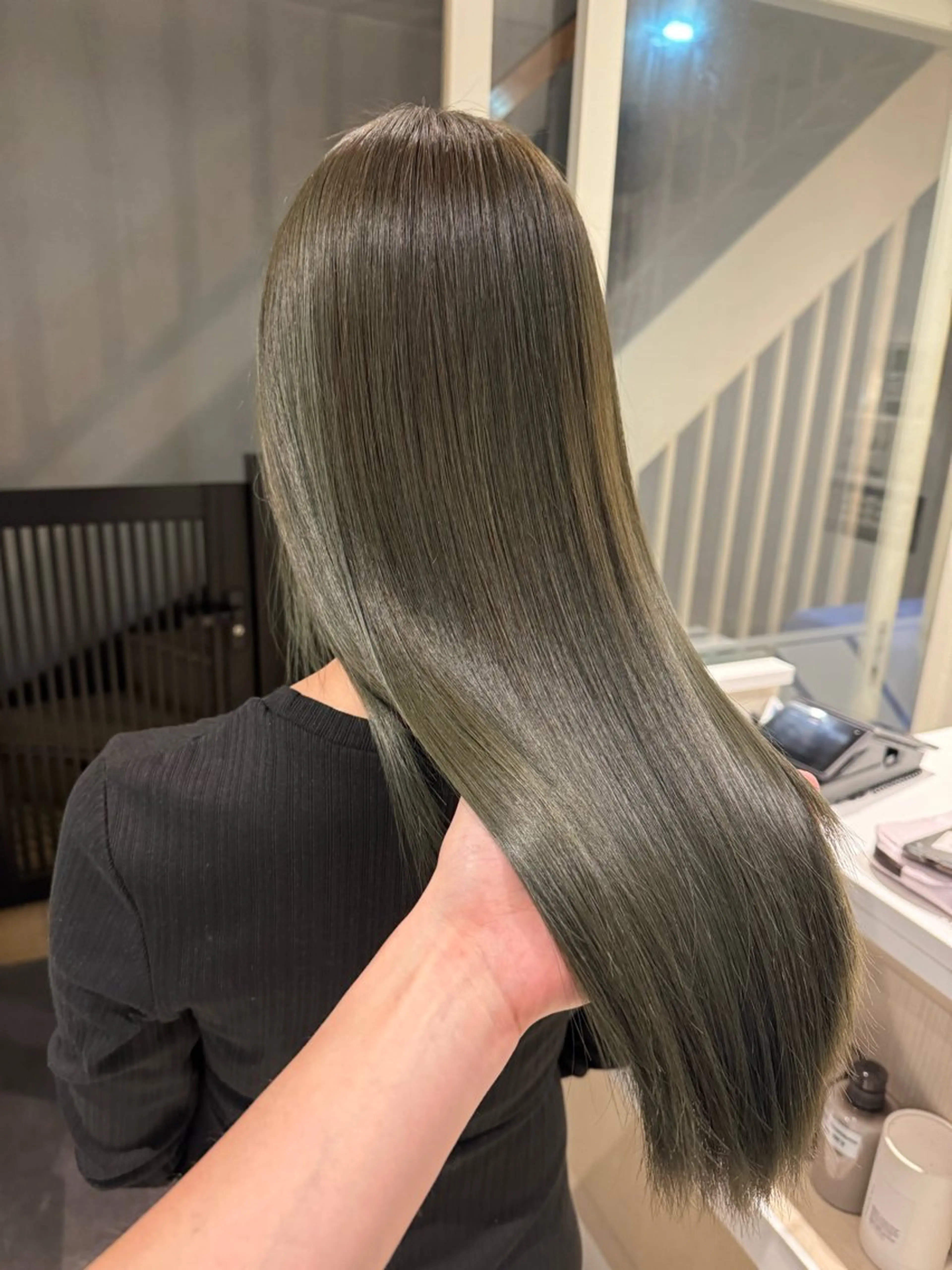 ロング カラー ベージュカラー オリーブベージュ カット トリートメント 🌈評価No.1🌈 艶髪カラー❌エクステのヘアスタイル