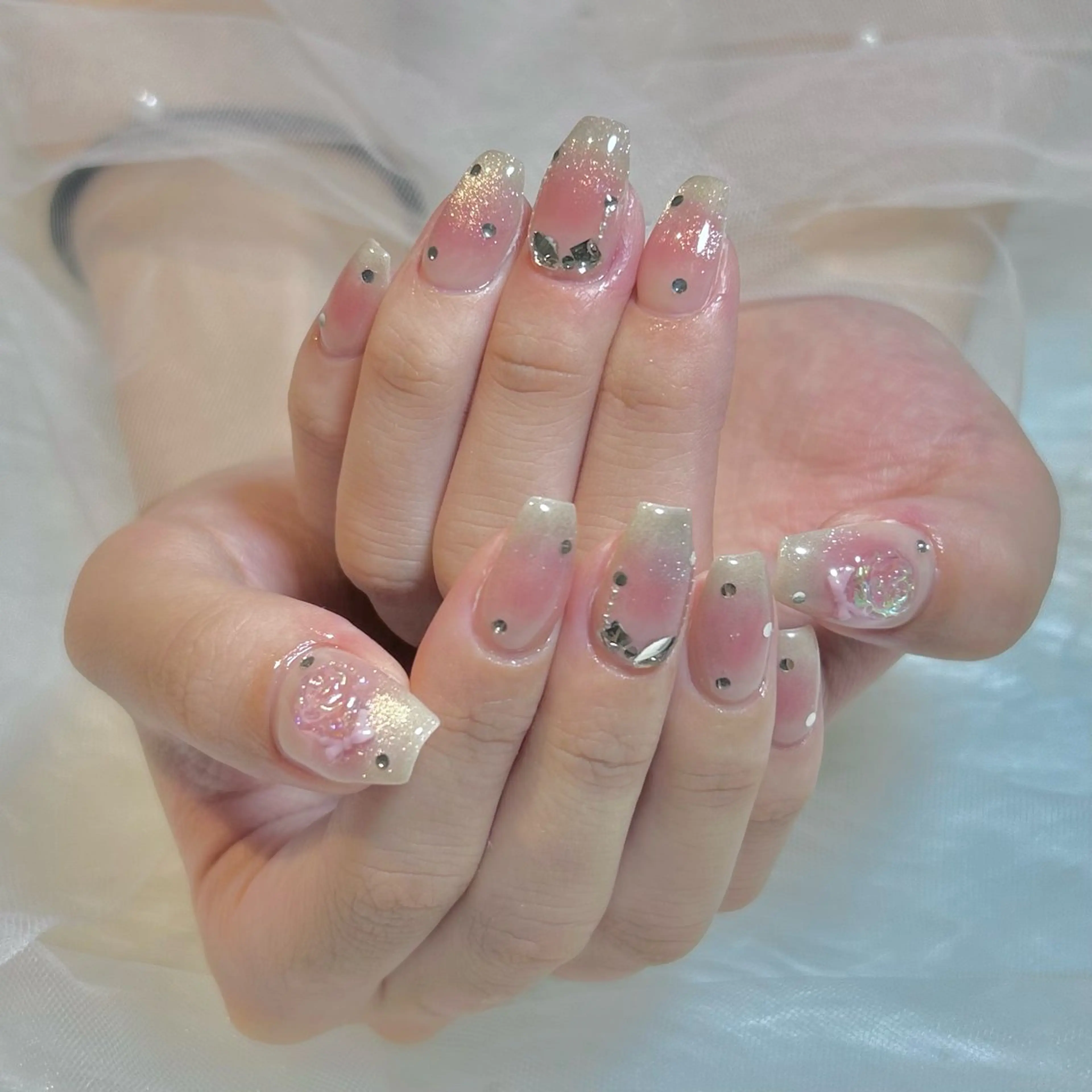 ネイル ぷりゅねる Nanamiのネイルデザイン