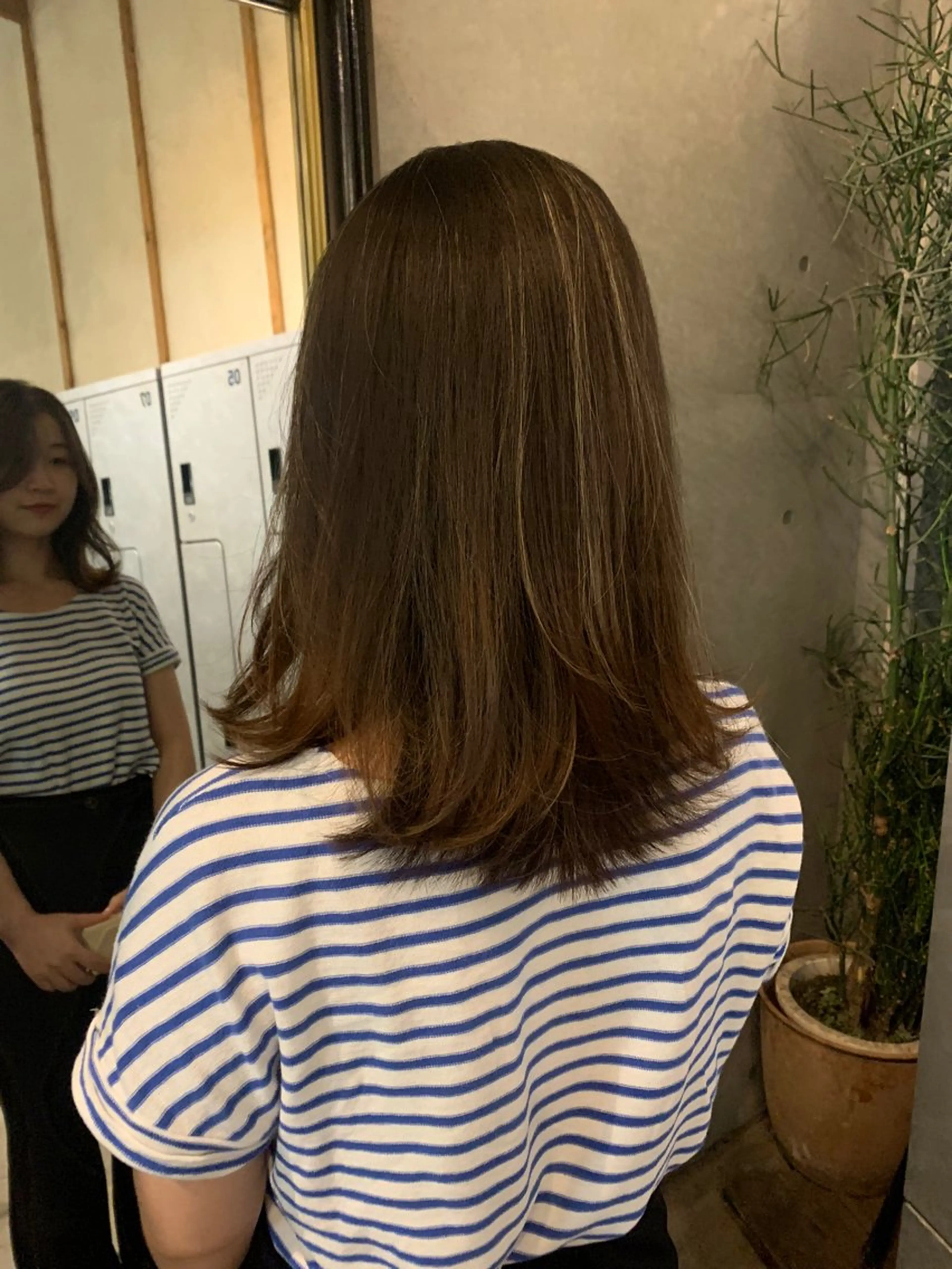 ミディアム レイヤーカット 詩織/パーマ /代官山のヘアスタイル