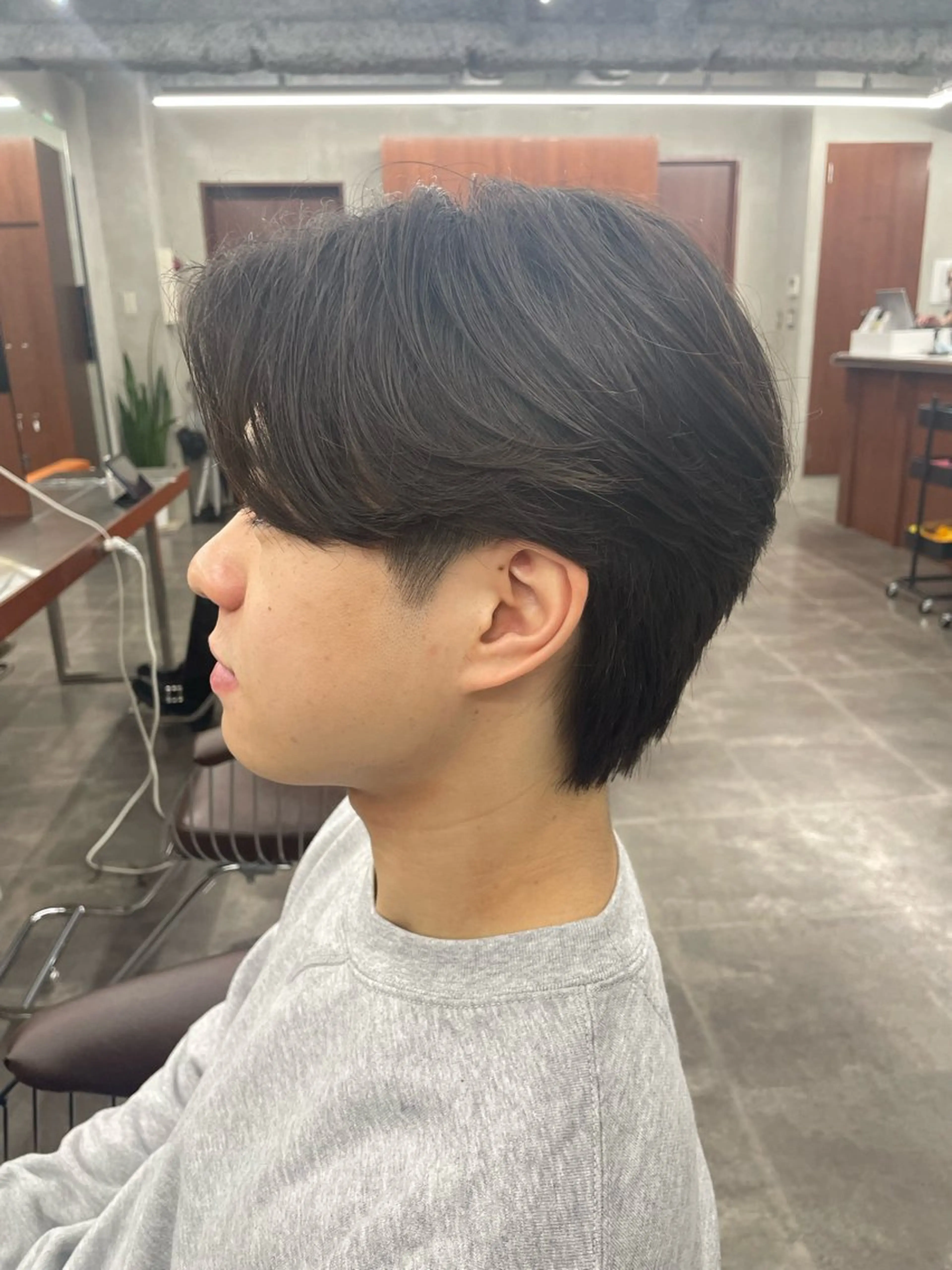 ショート パーマ メンズ 豊崎 佑輔のヘアスタイル