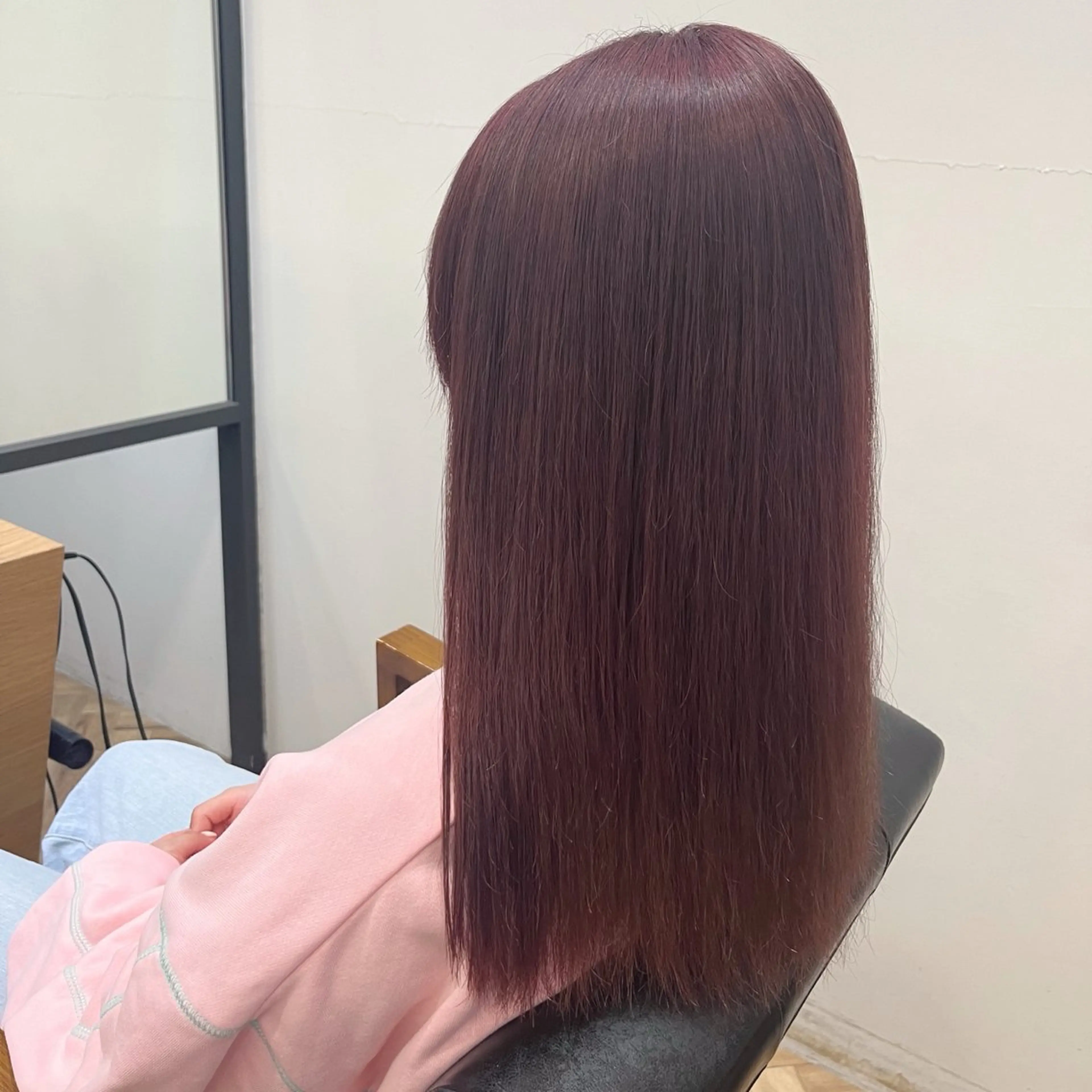 カラー ブリーチ ラベンダーカラー ピンクカラー ピンクラベンダー 🫧髪質改善🫧 神田紗来のヘアスタイル