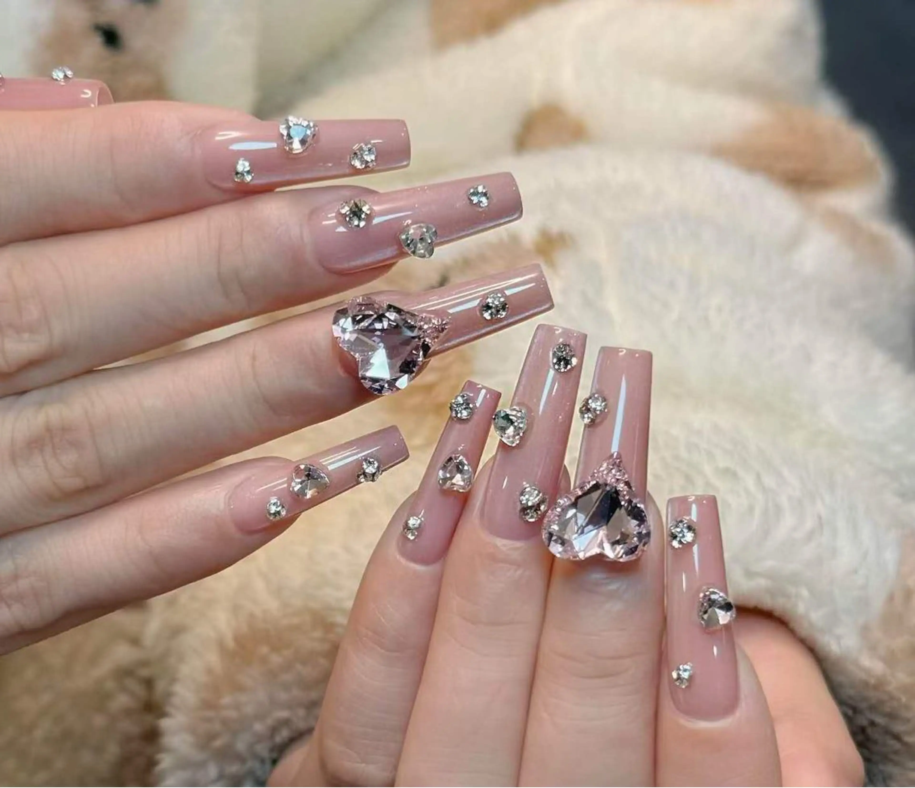 ネイル 小島 阿佑美のネイルデザイン