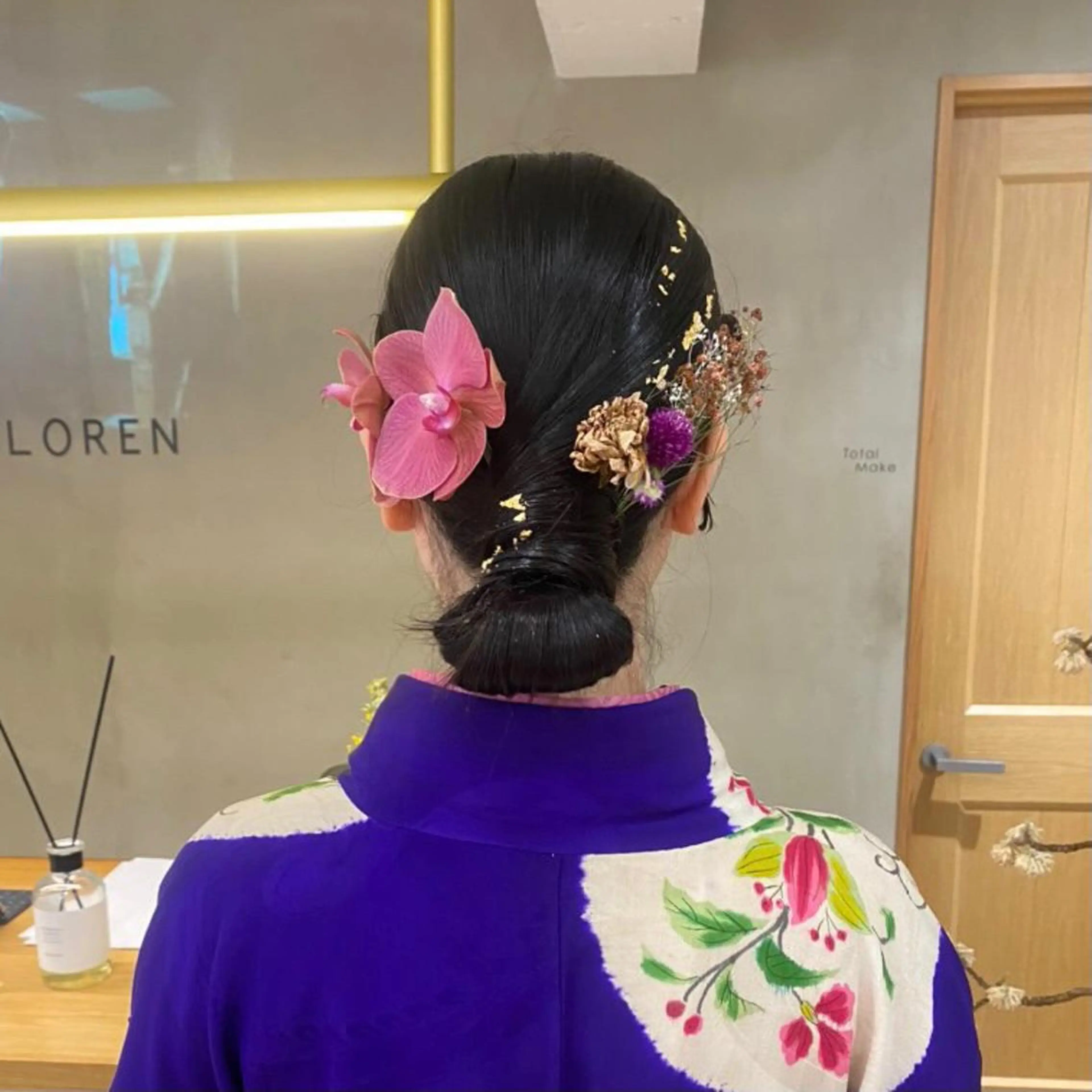 ロング カラー ヘアアレンジ 成人式 ブリーチ ケアブリーチ ダブルカラー ハイライトカラー ヘアセット 髪質改善/ボブ 🌻Mutsumiのヘアスタイル