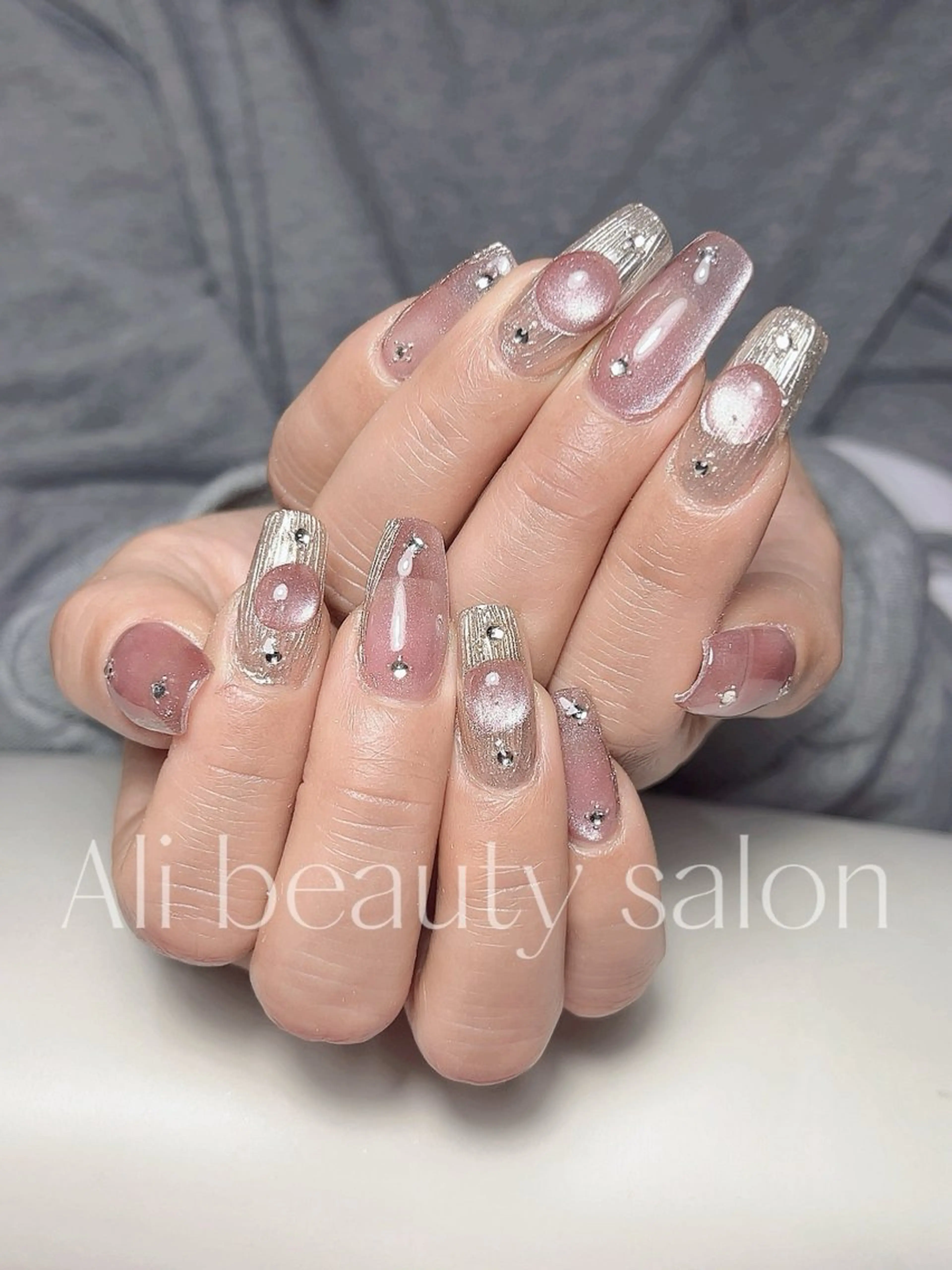 ネイル Ali 新小岩 ネイル専門のネイルデザイン