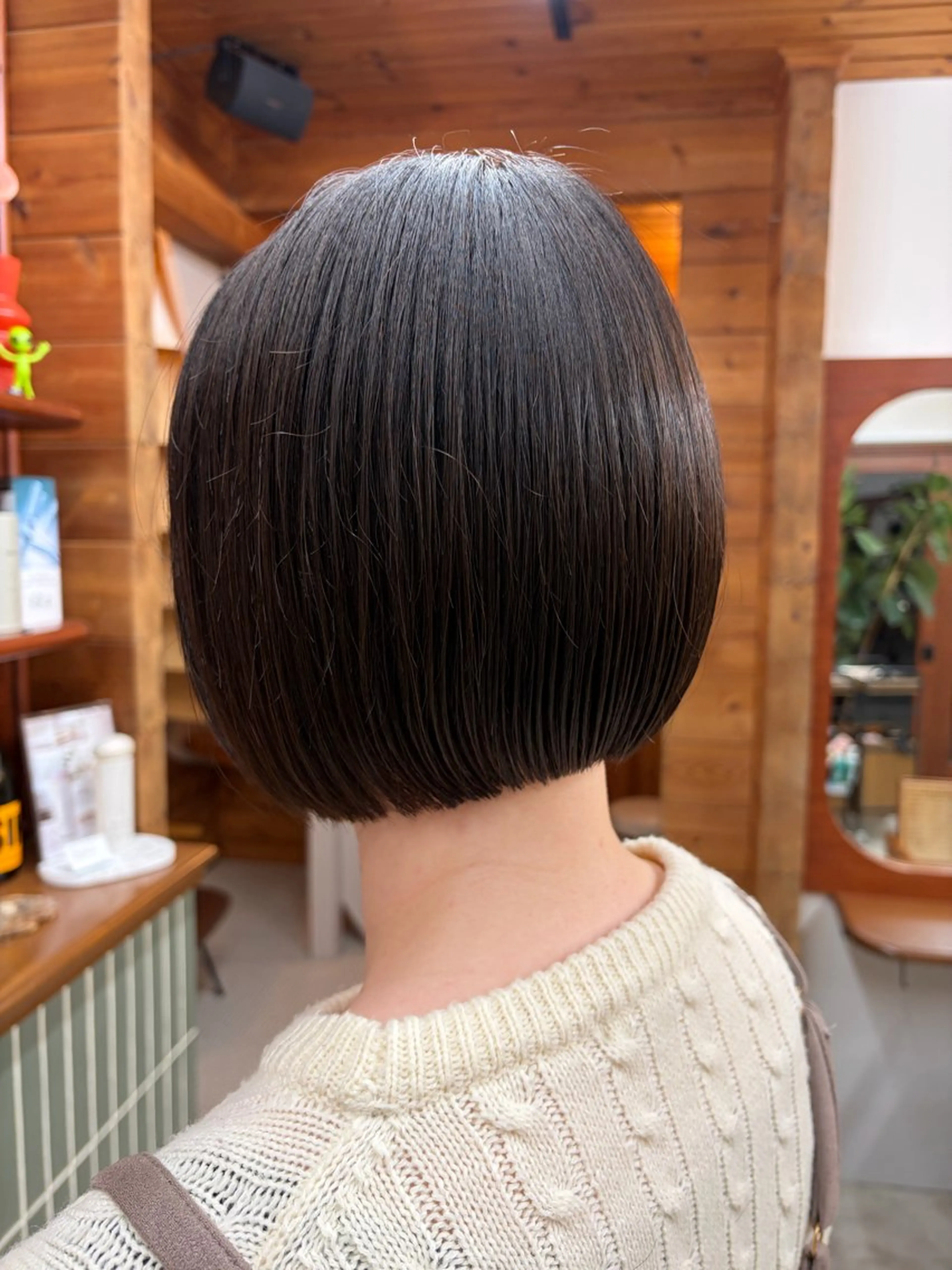 ショート ボブ 杉本 涼音のヘアスタイル