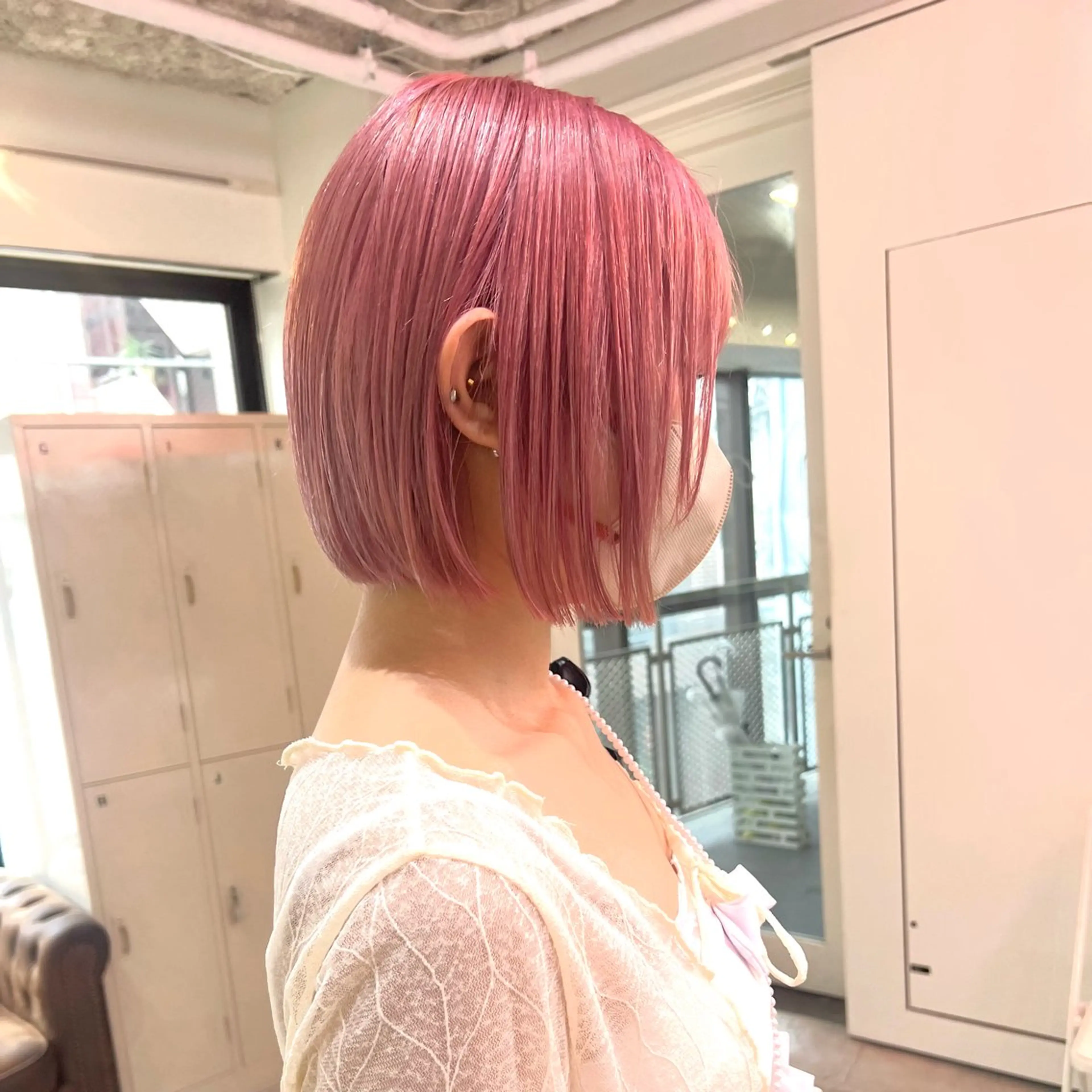 ショート カラー パーマ ヘアアレンジ メンズ キッズ 🧨ブリーチー×ボブ レイヤー💎じゅえるのヘアスタイル