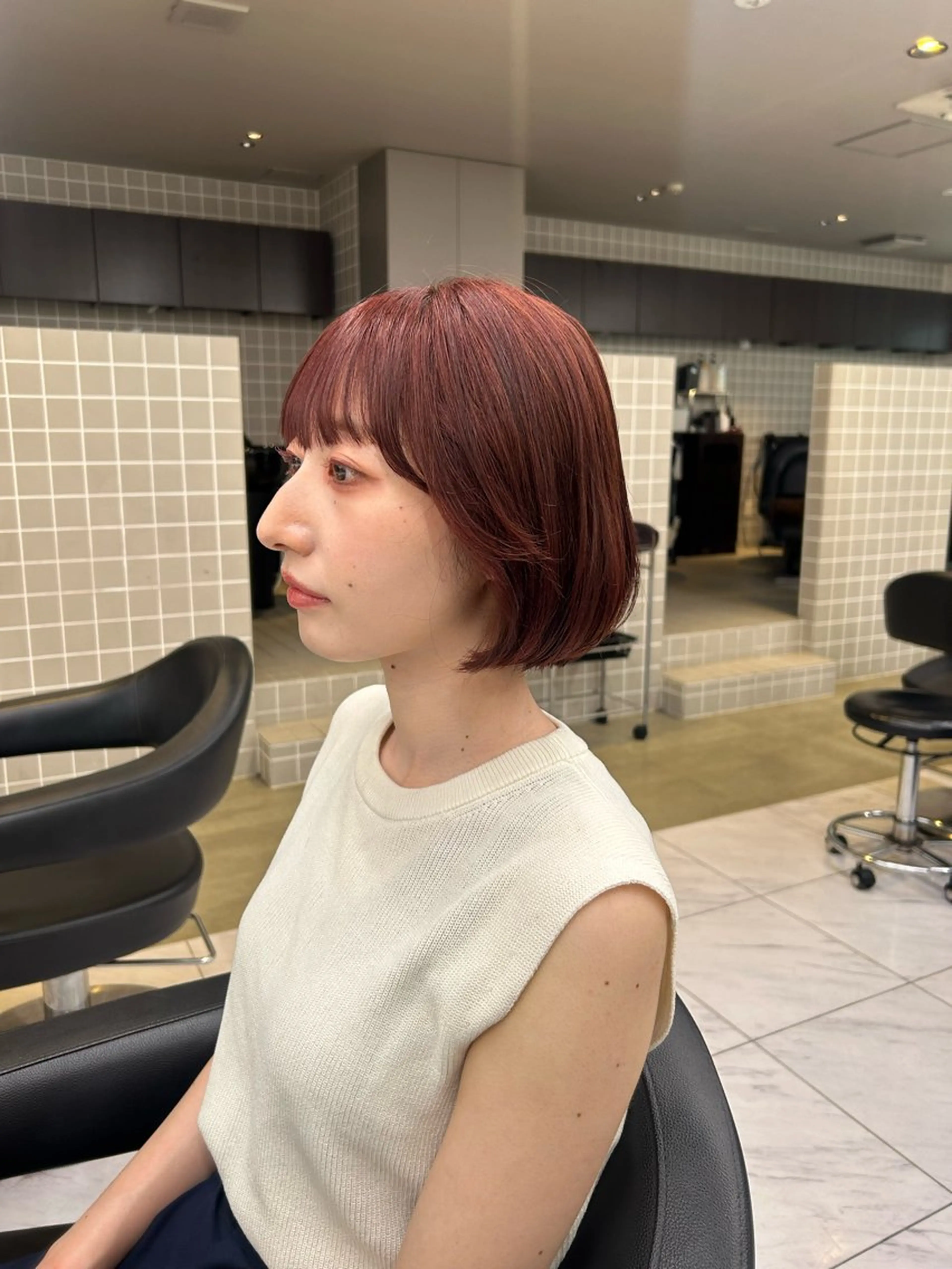 ショート カラー 韓国/トレンド レイヤー【101】のヘアスタイル