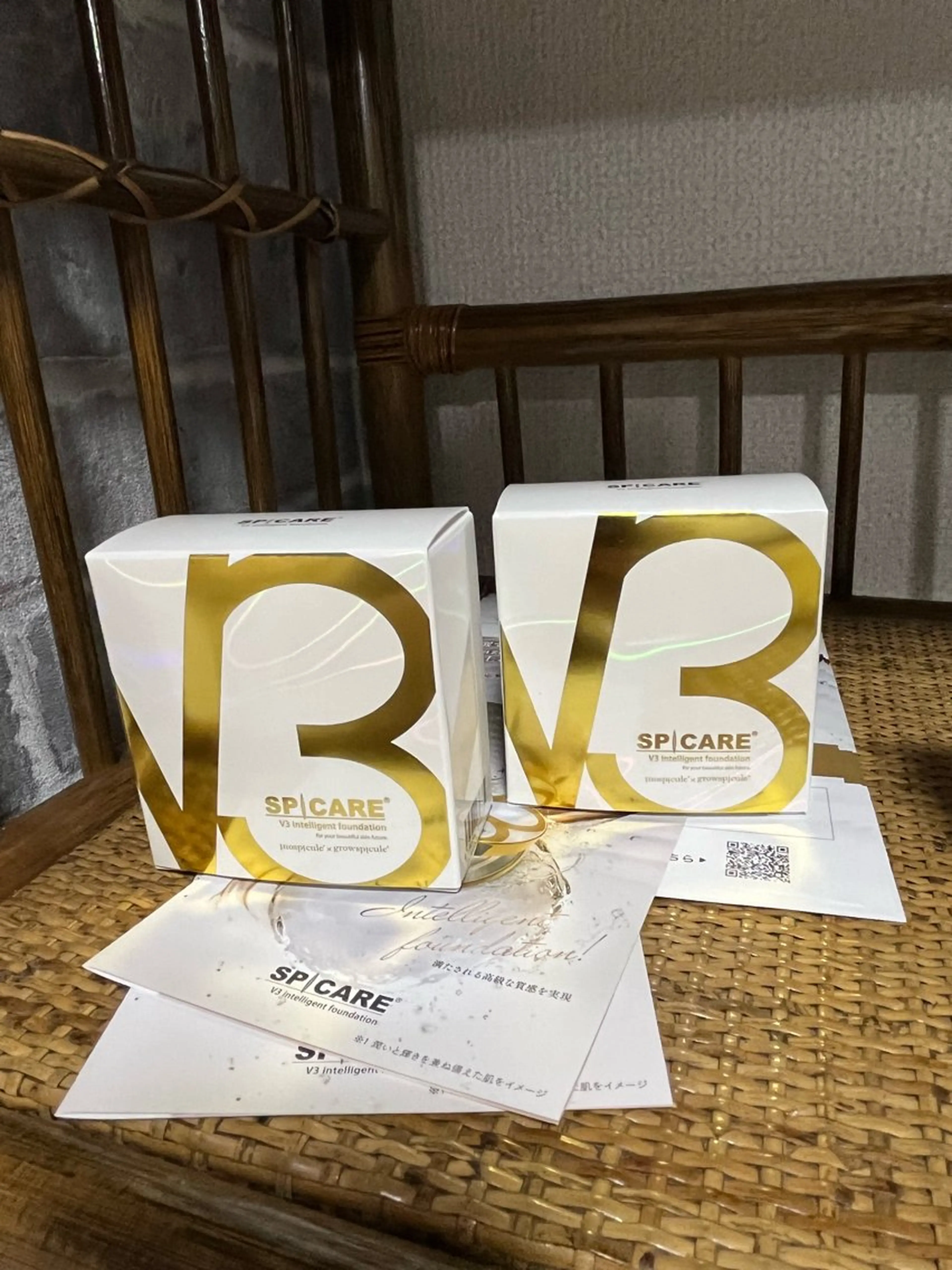 terios. MATSUDAの眉毛・アイブロウイメージ