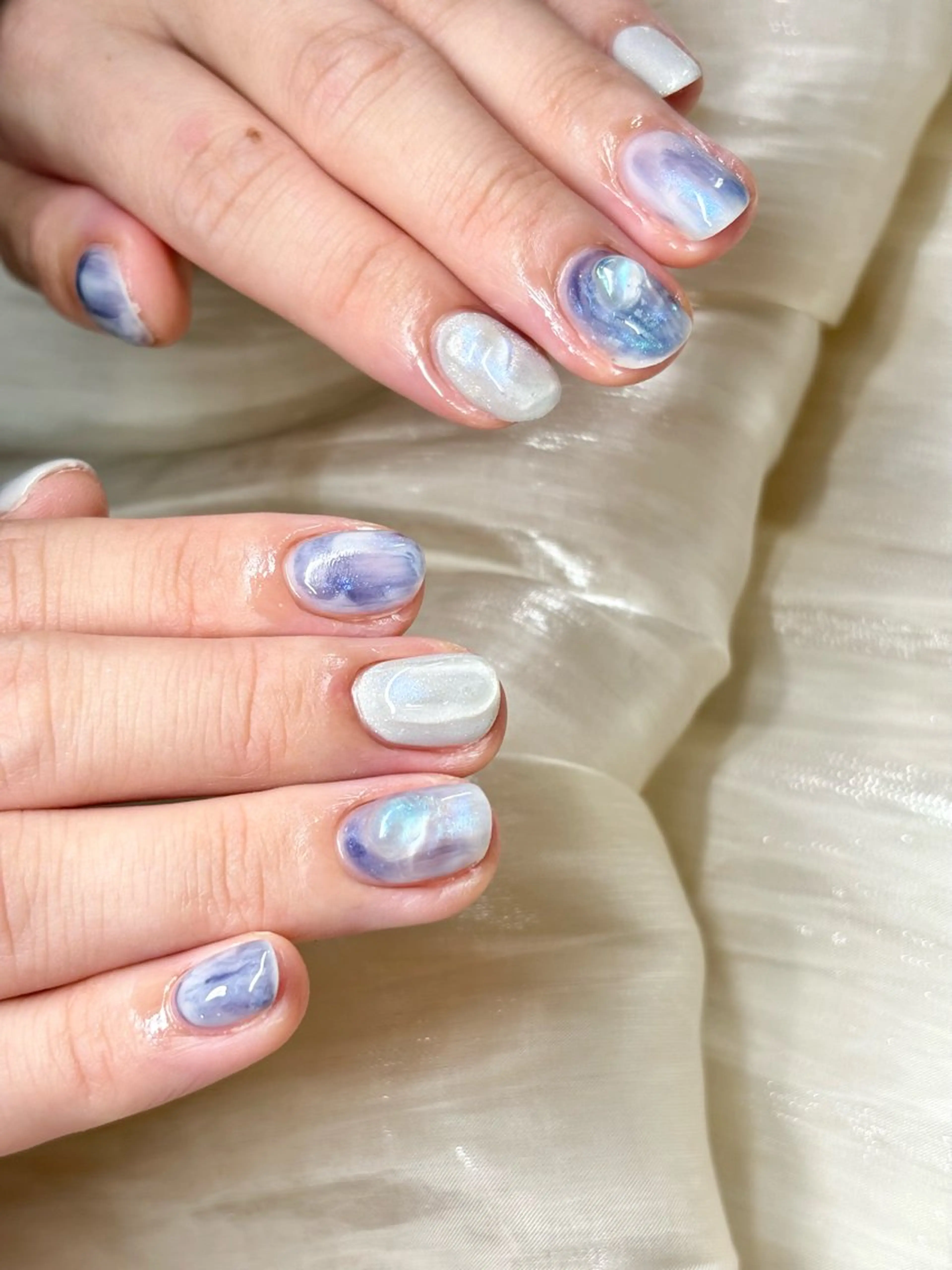 ネイル ニュアンスネイル ETE LUNA NAILのネイルデザイン