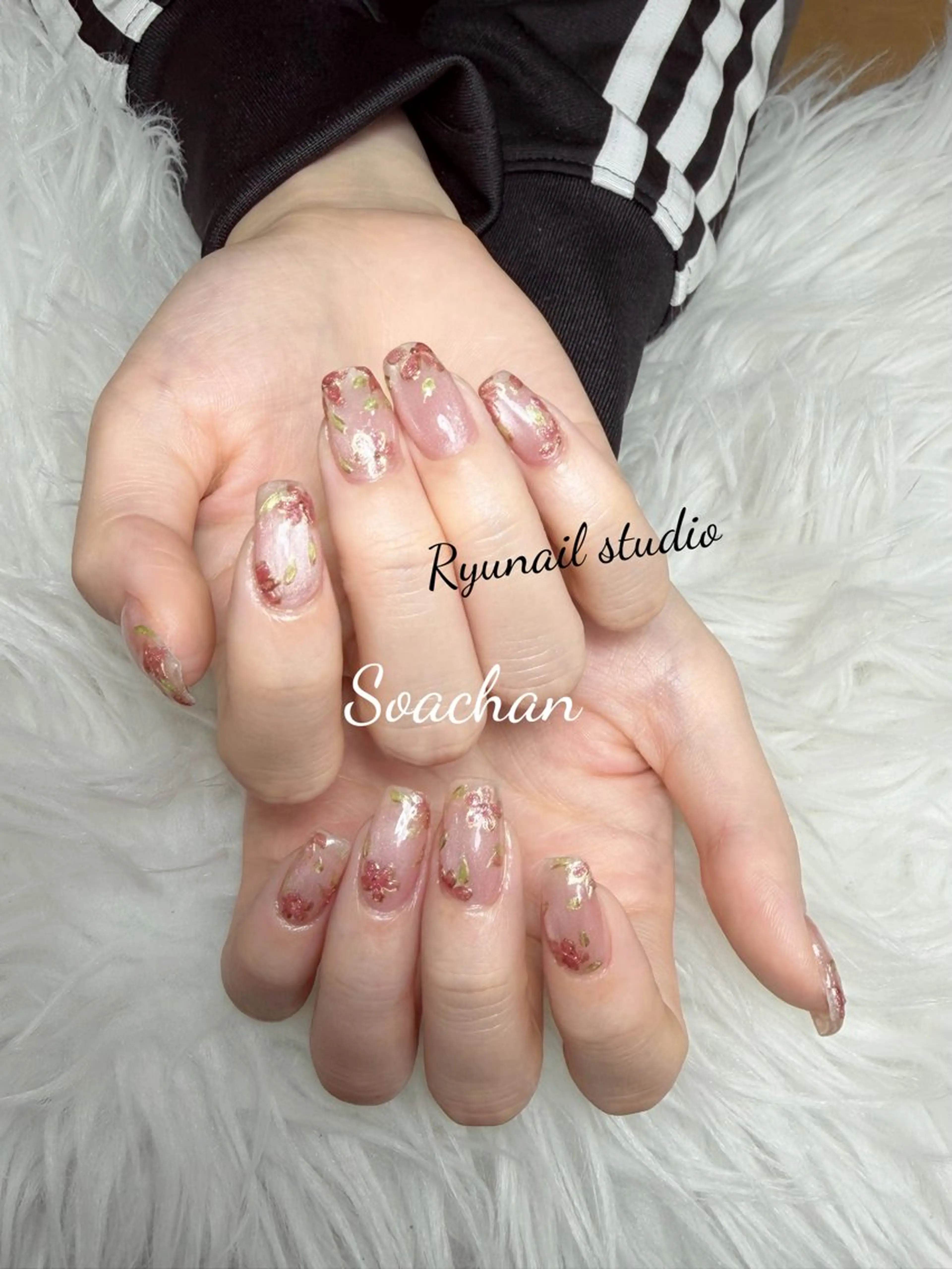 ネイル アートネイル ジェルネイル マグネットネイル ニュアンスネイル シンプルネイル ハンドネイル Ryu Nail NekoChanのネイルデザイン