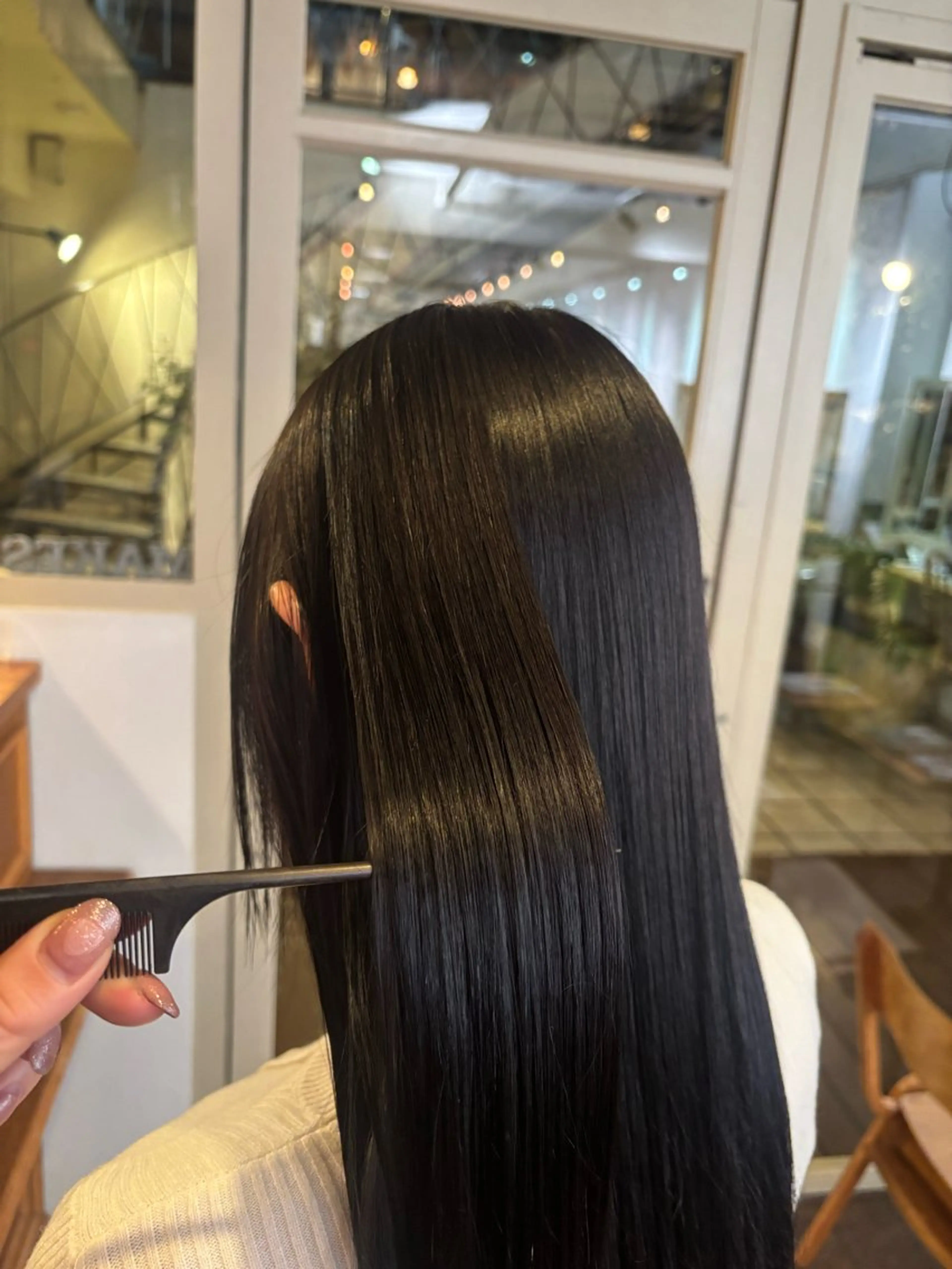 ロング カラー くいた あやなのヘアスタイル