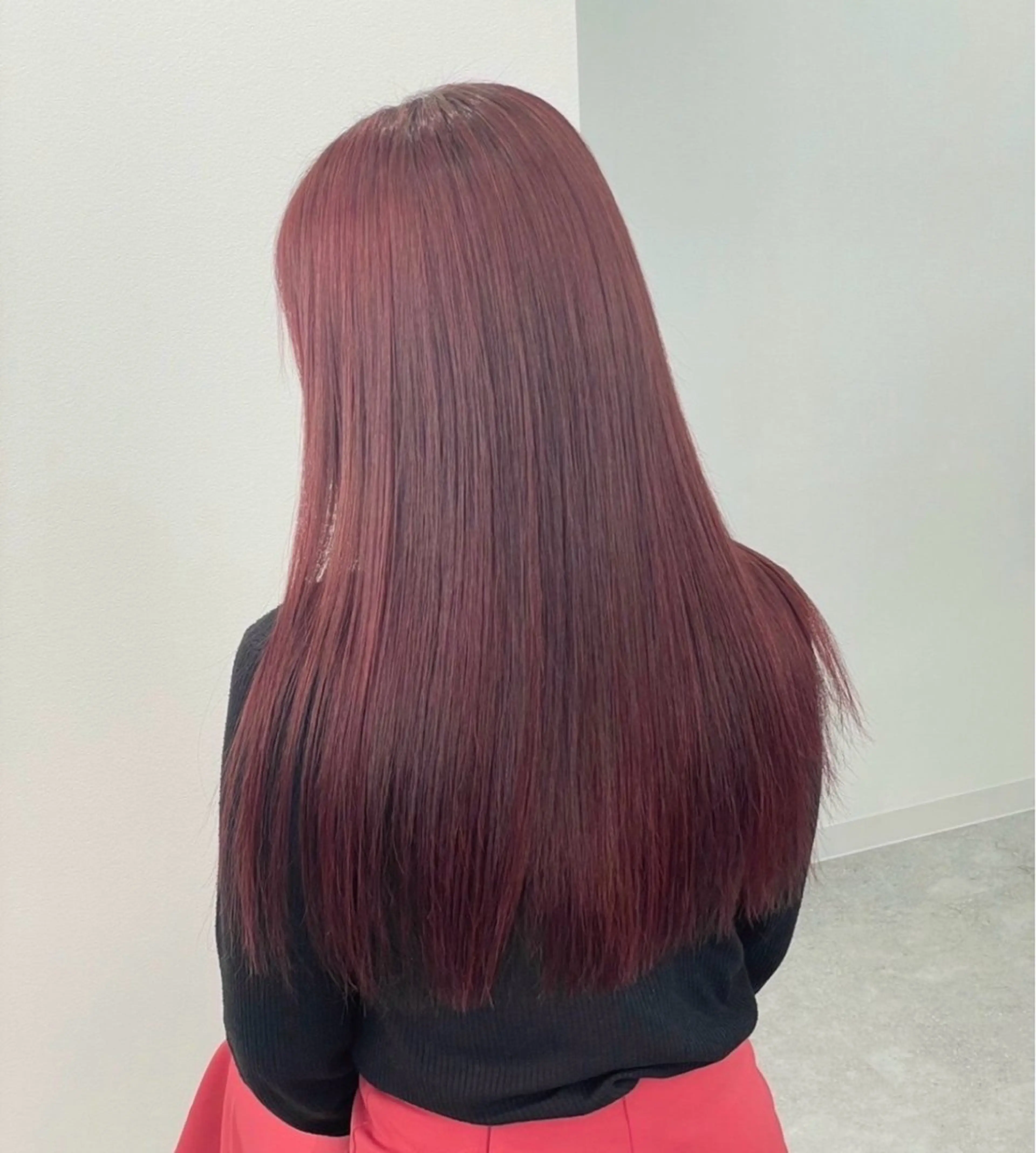 セミロング カラー ヘアアレンジ 🫧モテる💗ダメー ジレスハイトーン🫧のヘアスタイル