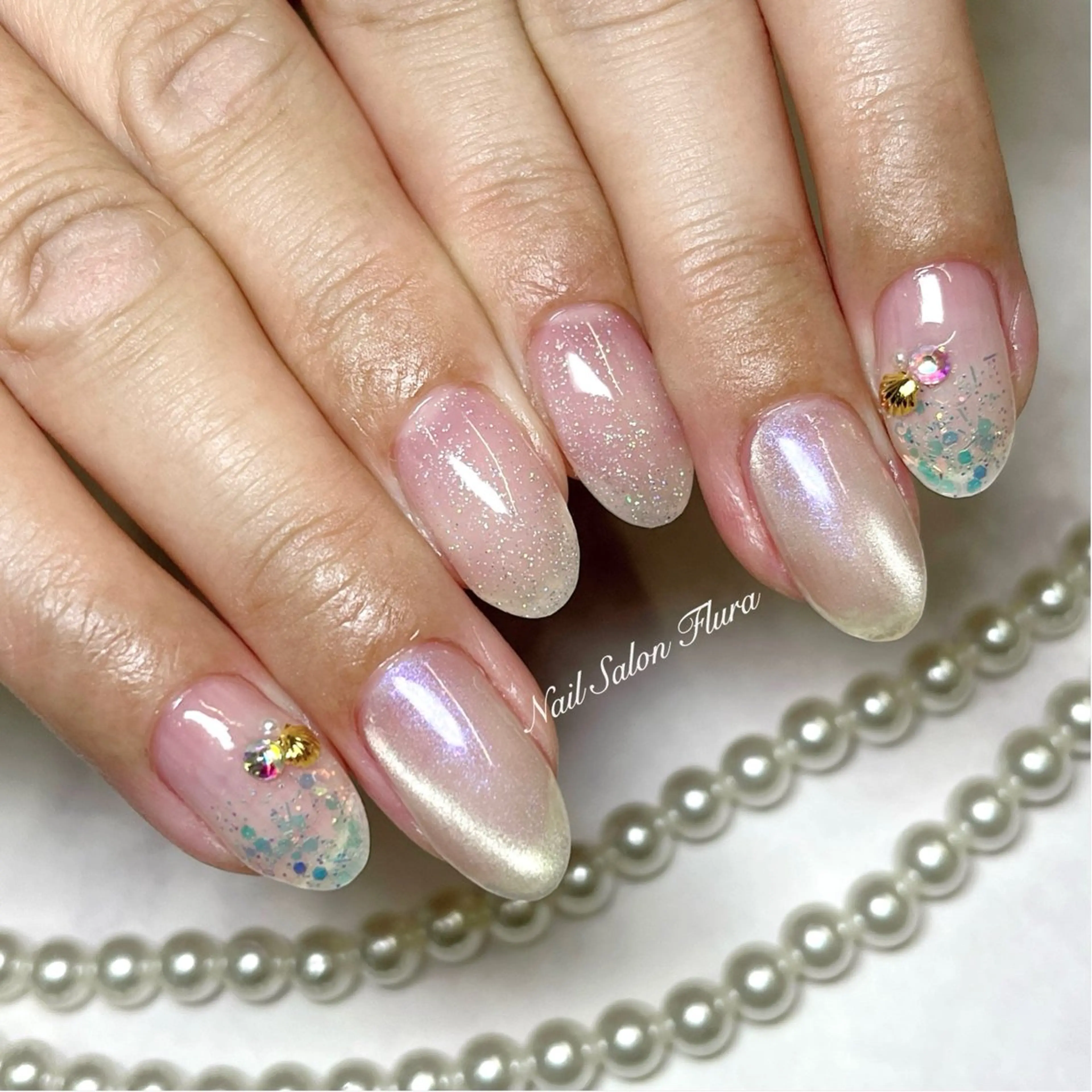 ネイル NailSalon Fluraのネイルデザイン