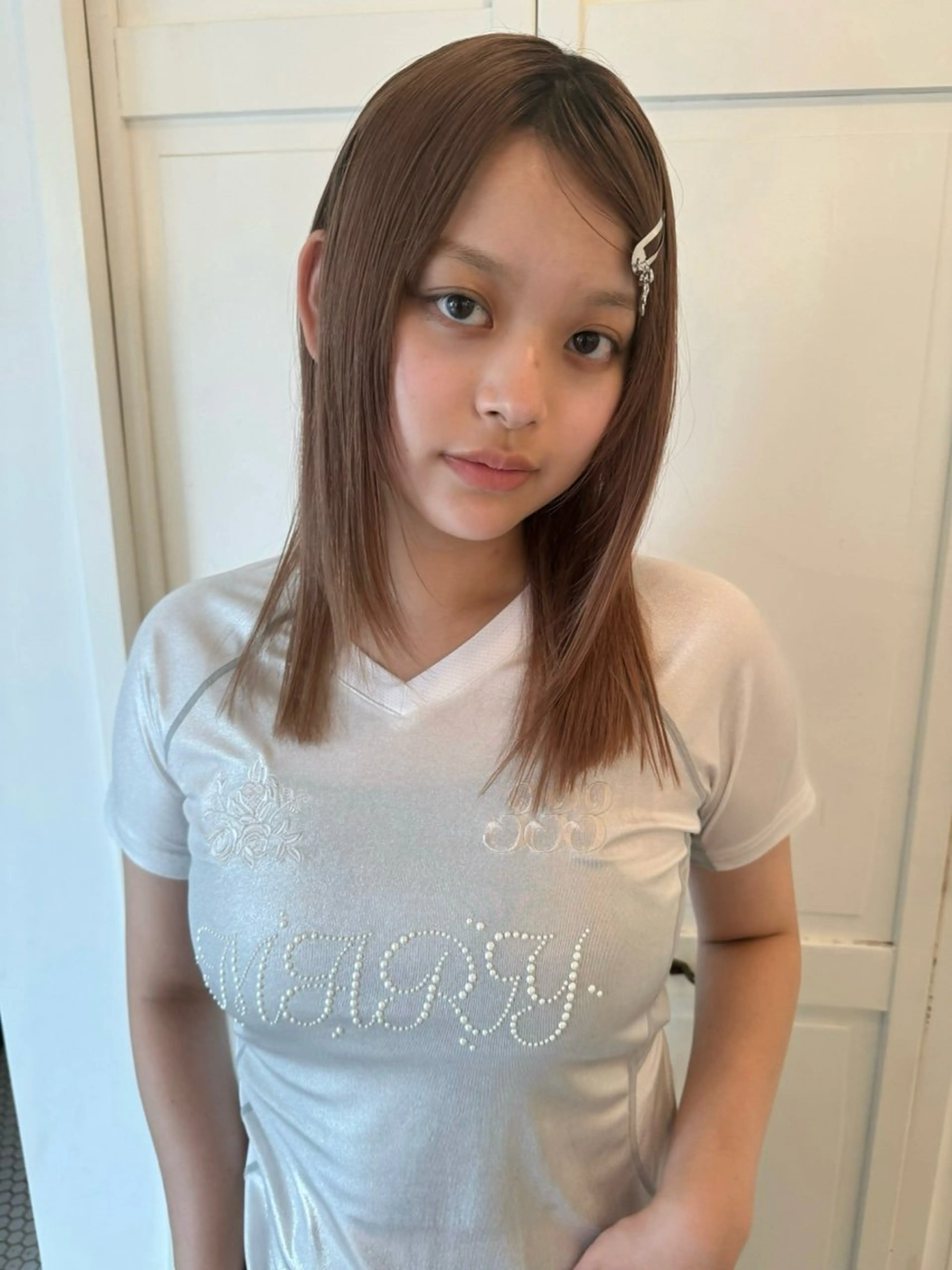 カラー ヘアカラー ブリーチカラー🎀 韓国風/寺門美優のヘアスタイル