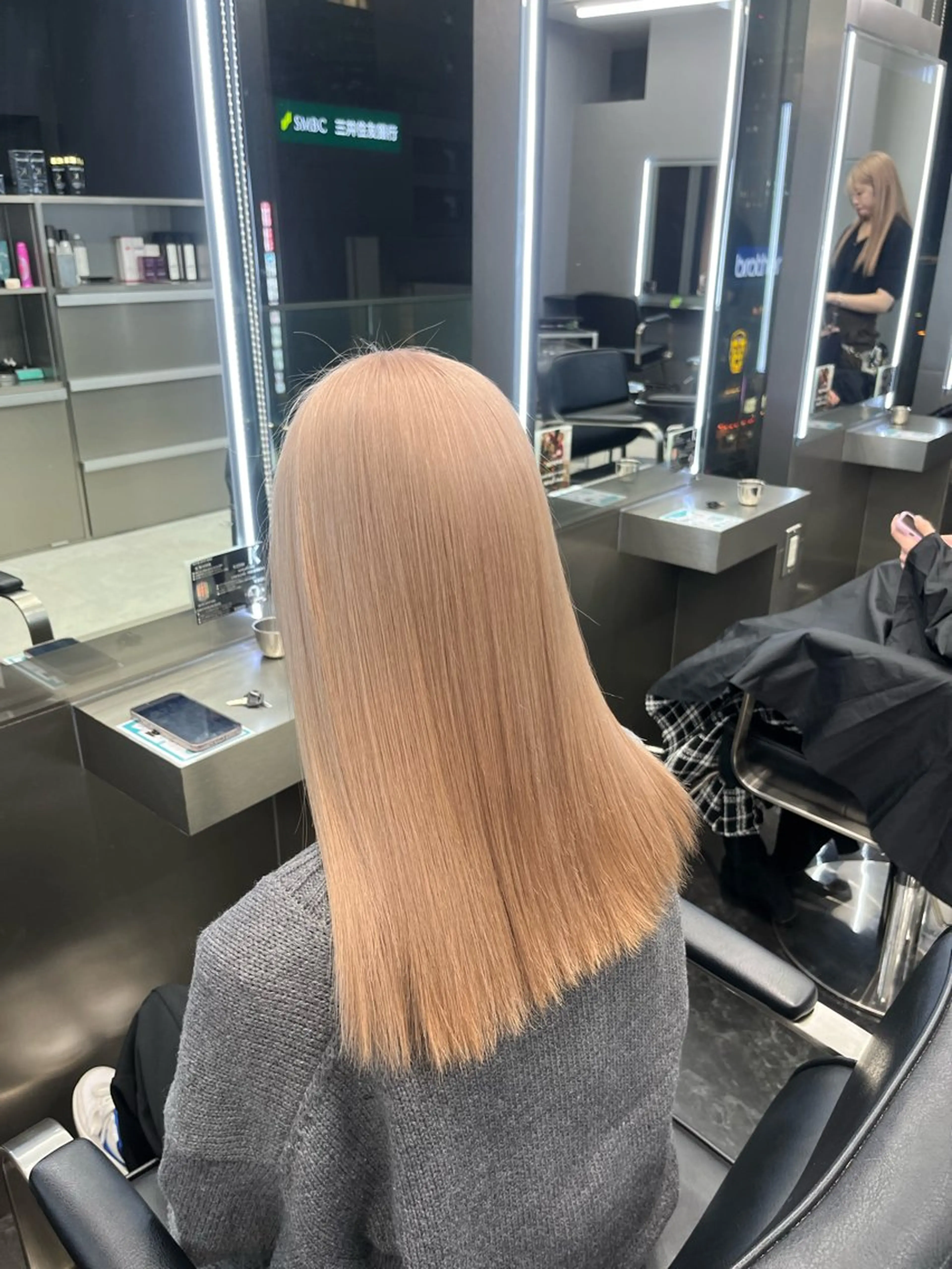 セミロング カラー ヘアアレンジ ブリーチ 透明感カラー ハイトーンカラー ハイトーン/透明感 髪質改善/rinaのヘアスタイル
