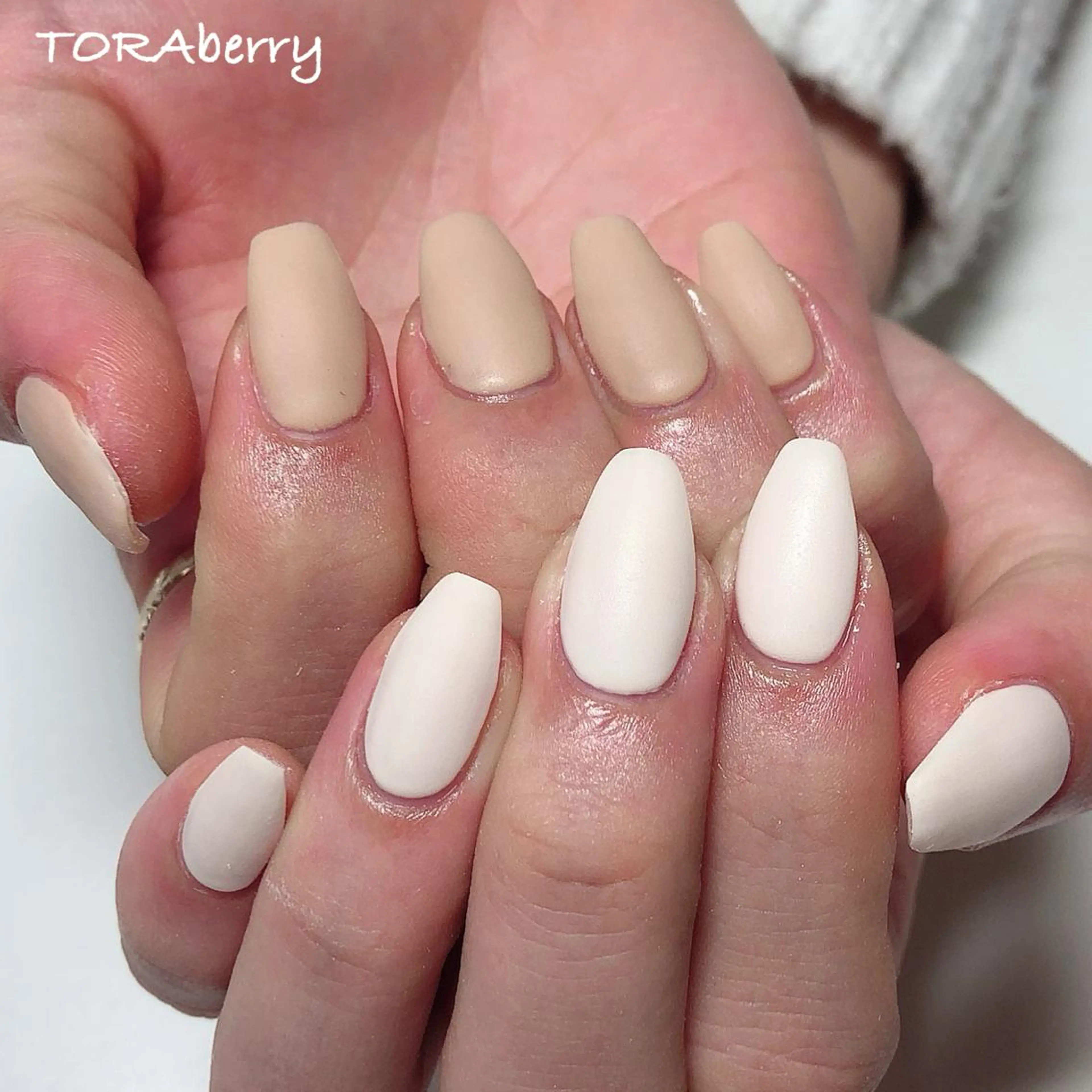 ネイル マットネイル ハンドネイル ネイリスト なつみのネイルデザイン